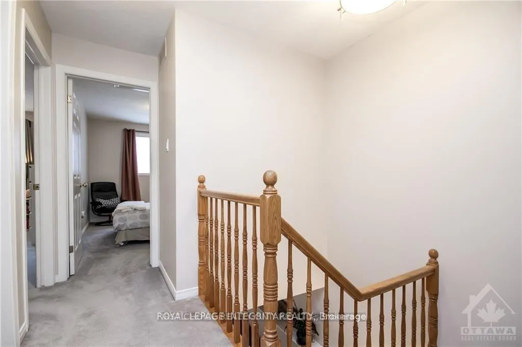 Photo 20 of 15 Peterson Place, Ottawa, Kanata - Katimavik — HOMEH