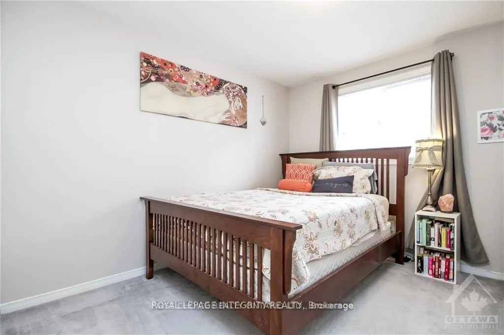Photo 21 of 15 Peterson Place, Ottawa, Kanata - Katimavik — HOMEH