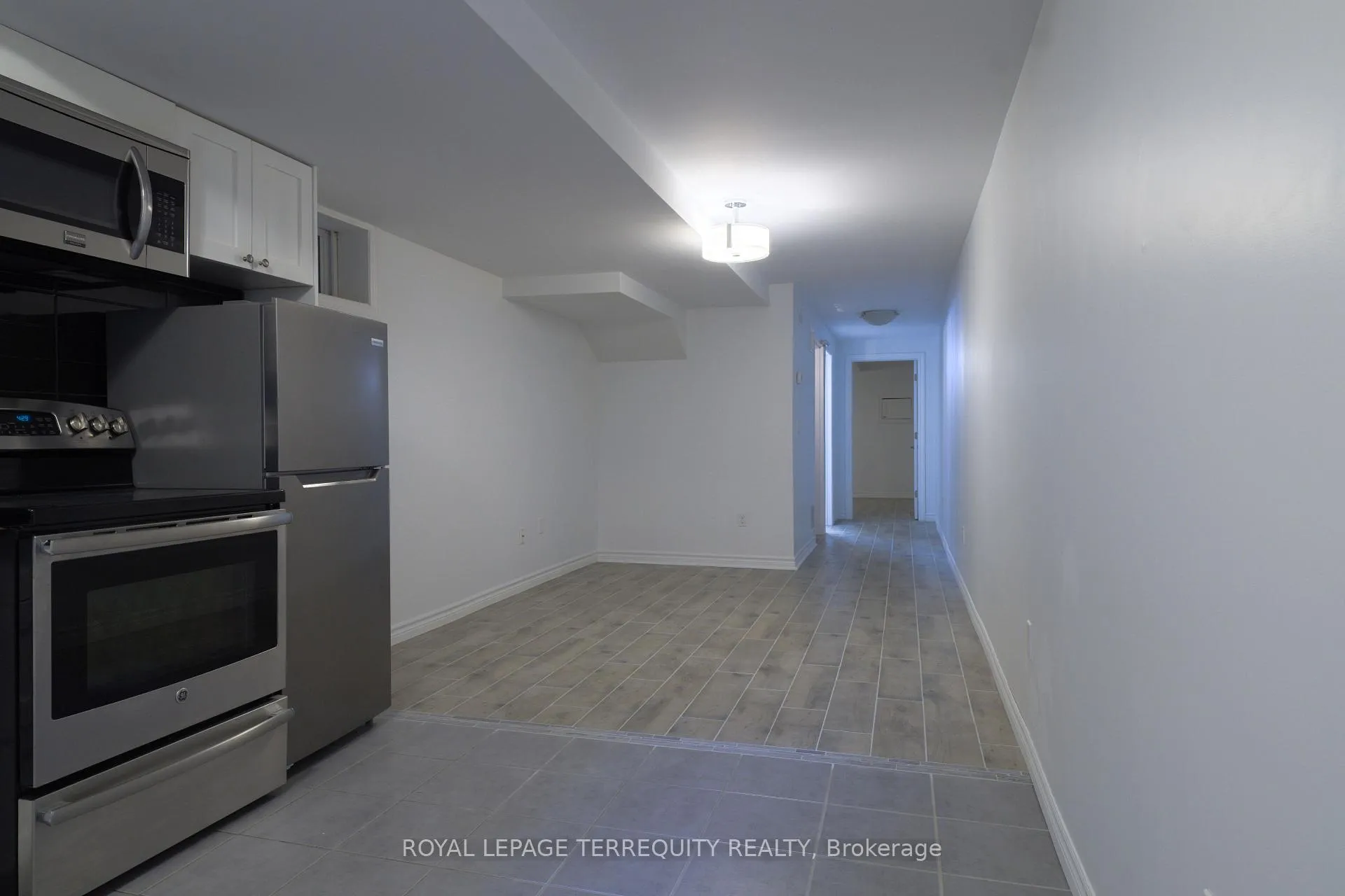 Photo 3 of Unit Bsmt, 665 Crawford Street, Toronto, Palmerston-Little Italy — HOMEH