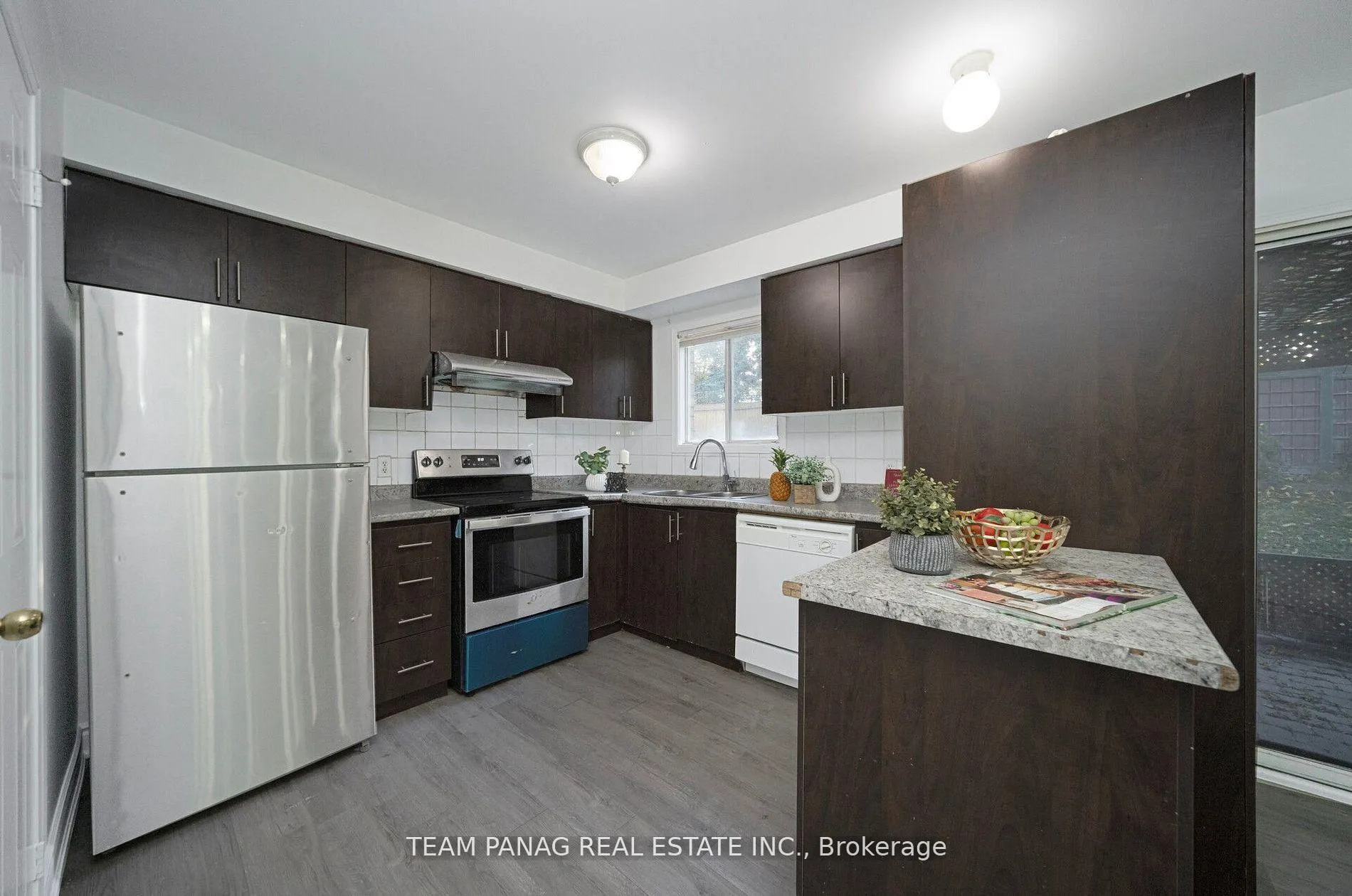 Photo 12 of 78 Fern Valley Crescent, Brampton, Sandringham-Wellington — HOMEH