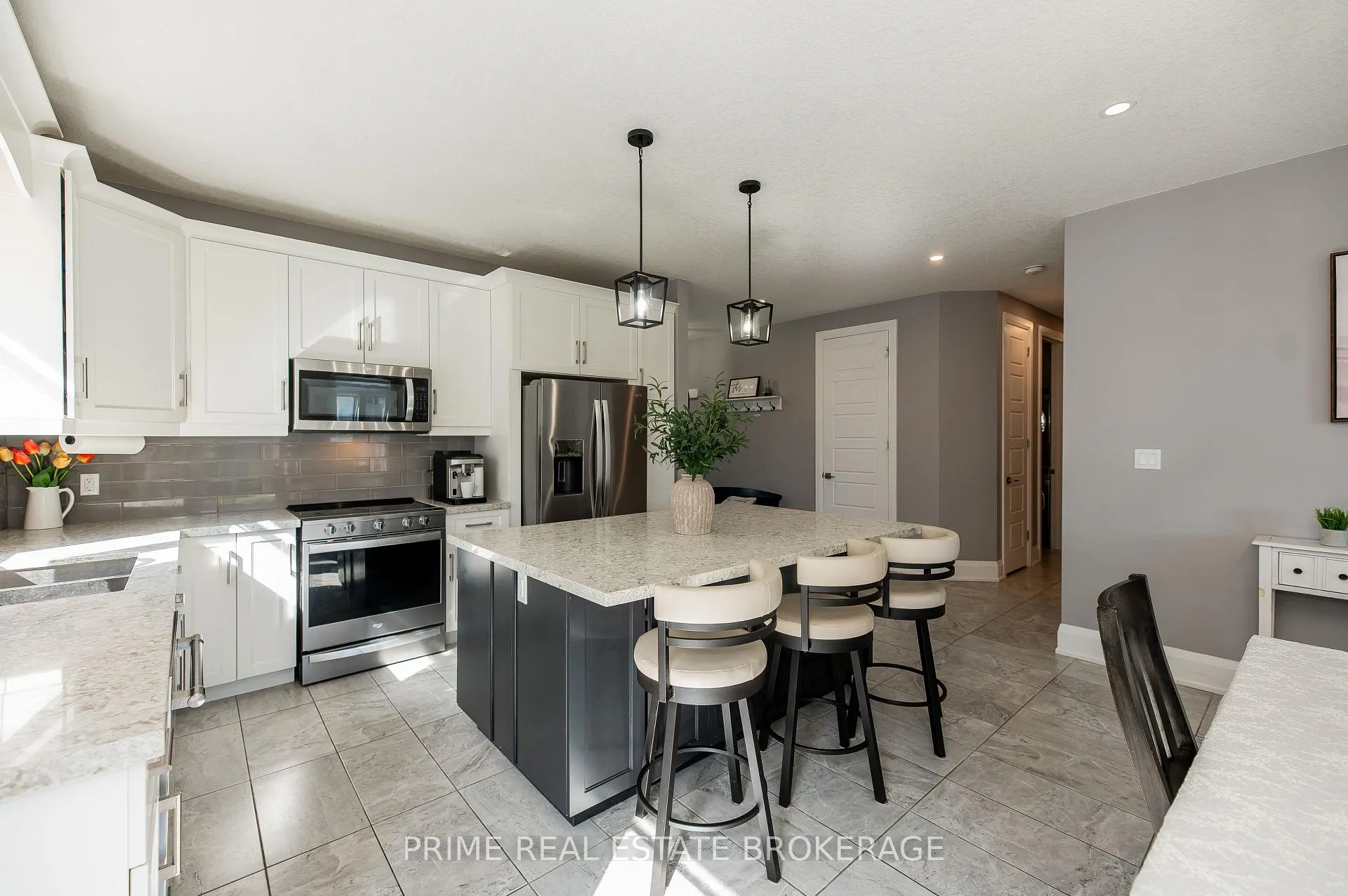 Photo 10 of 225 Leitch Street, Dutton/Dunwich, Dutton — HOMEH