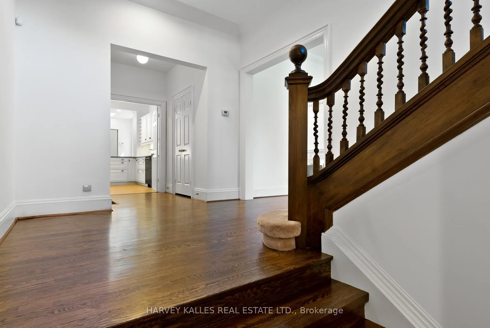 Photo 3 of 65 Elgin Avenue, Toronto, The Annex — HOMEH