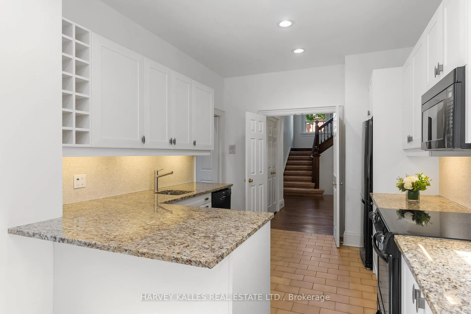 Photo 10 of 65 Elgin Avenue, Toronto, The Annex — HOMEH