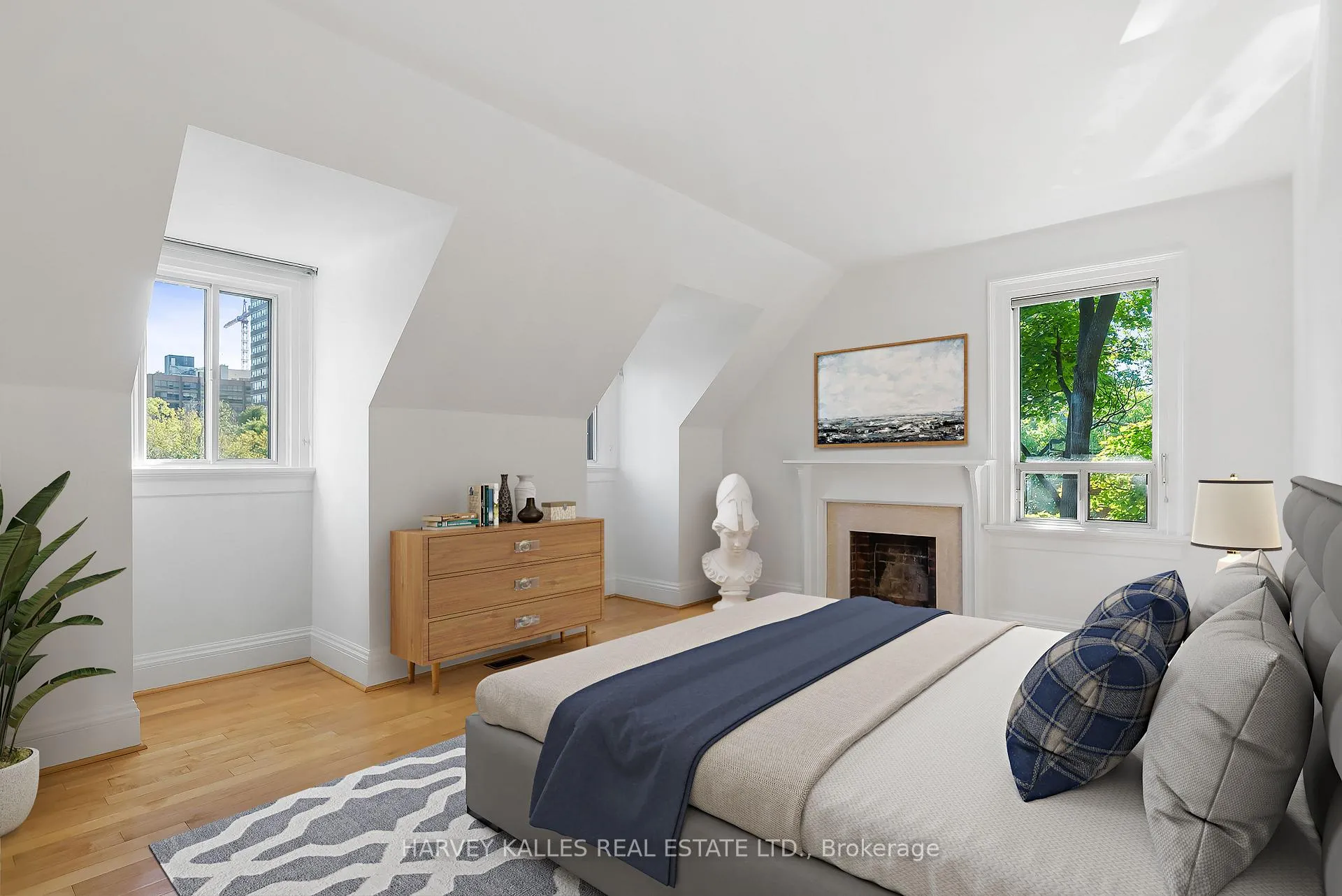 Photo 20 of 65 Elgin Avenue, Toronto, The Annex — HOMEH