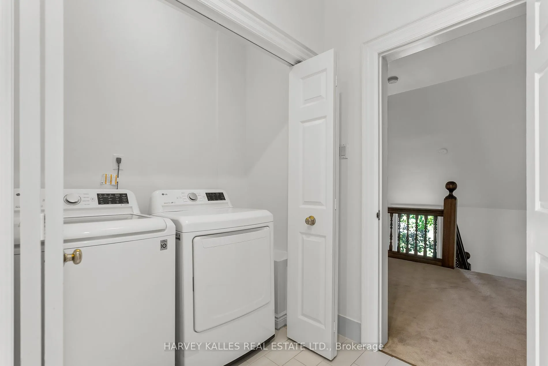 Photo 26 of 65 Elgin Avenue, Toronto, The Annex — HOMEH