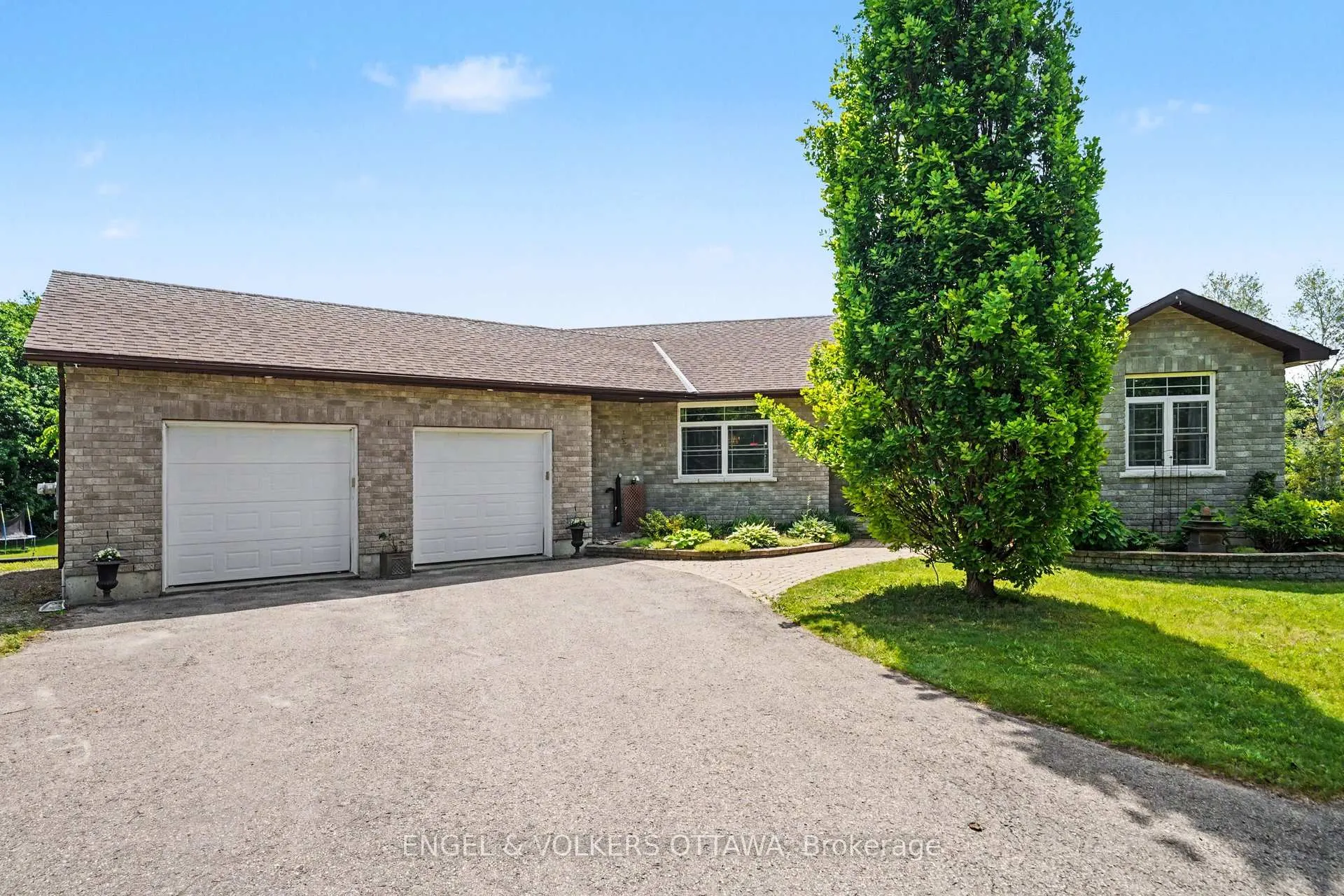 Photo 1 of 382 Craig Road, North Grenville, North Grenville Twp (Kemptville South) — HOMEH