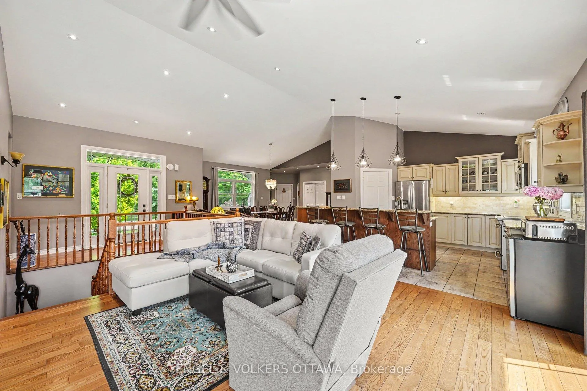 Photo 6 of 382 Craig Road, North Grenville, North Grenville Twp (Kemptville South) — HOMEH