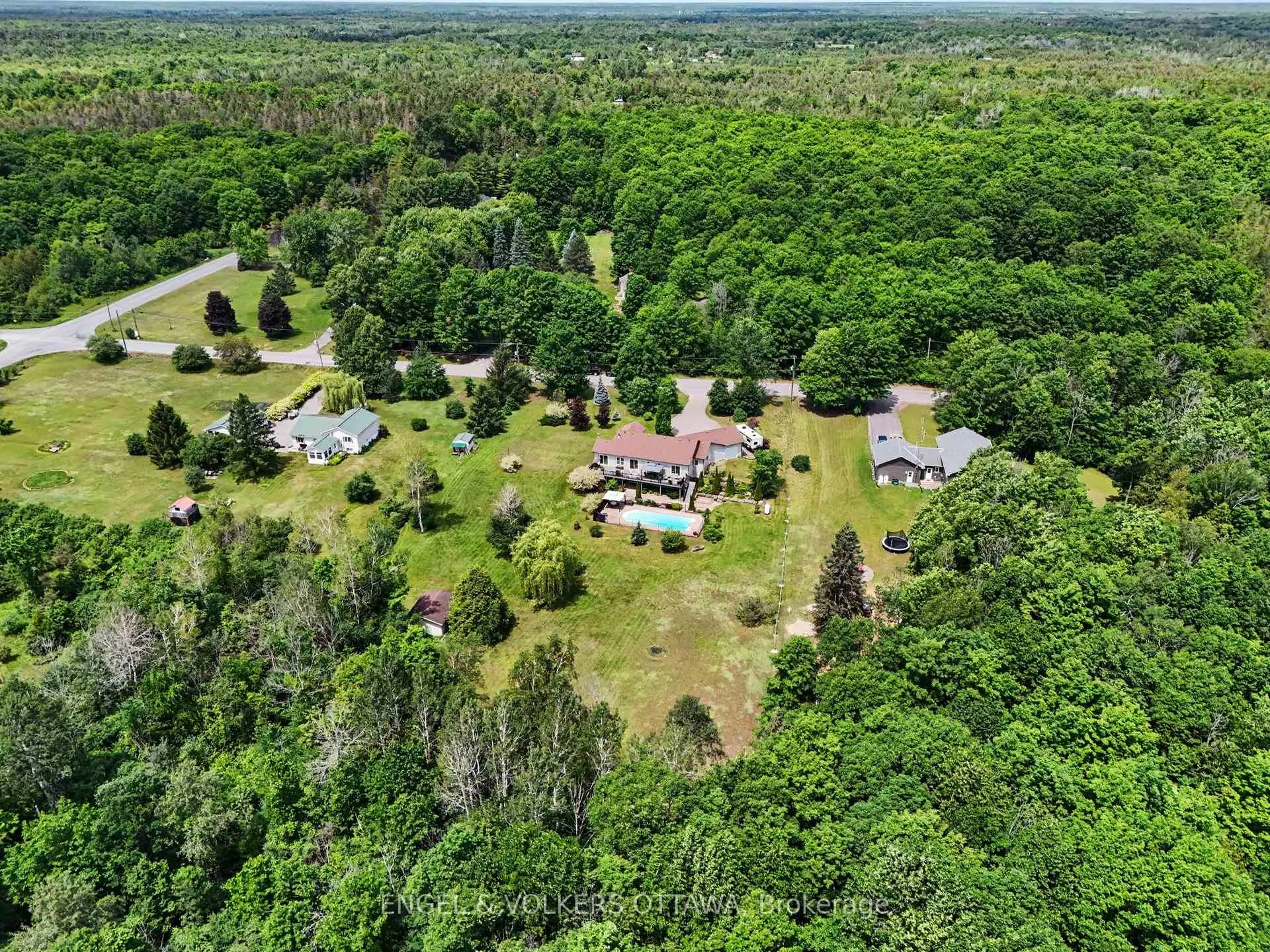 Photo 31 of 382 Craig Road, North Grenville, North Grenville Twp (Kemptville South) — HOMEH