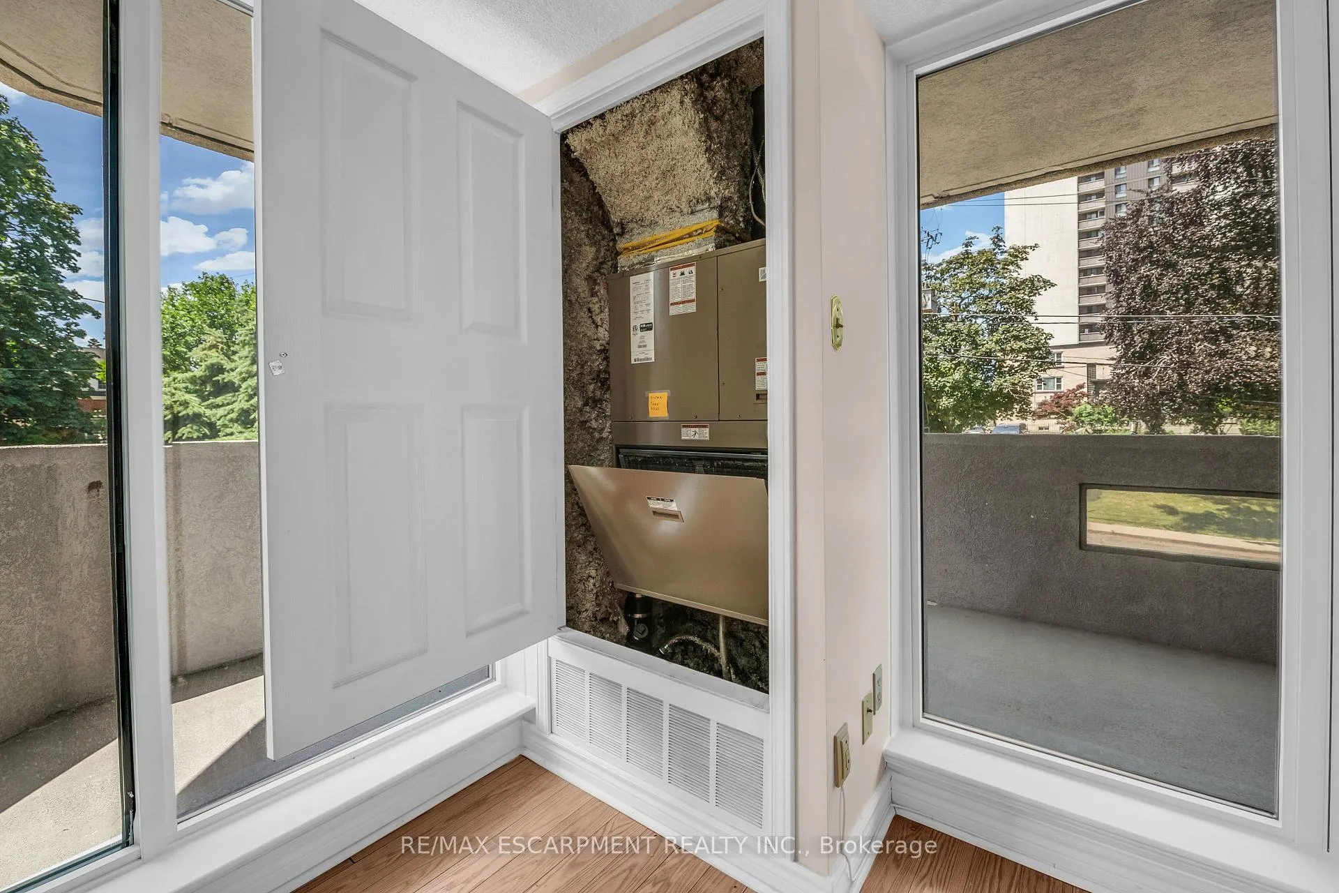Photo 27 of Unit 203, 67 Caroline Street S, Hamilton, Durand — HOMEH