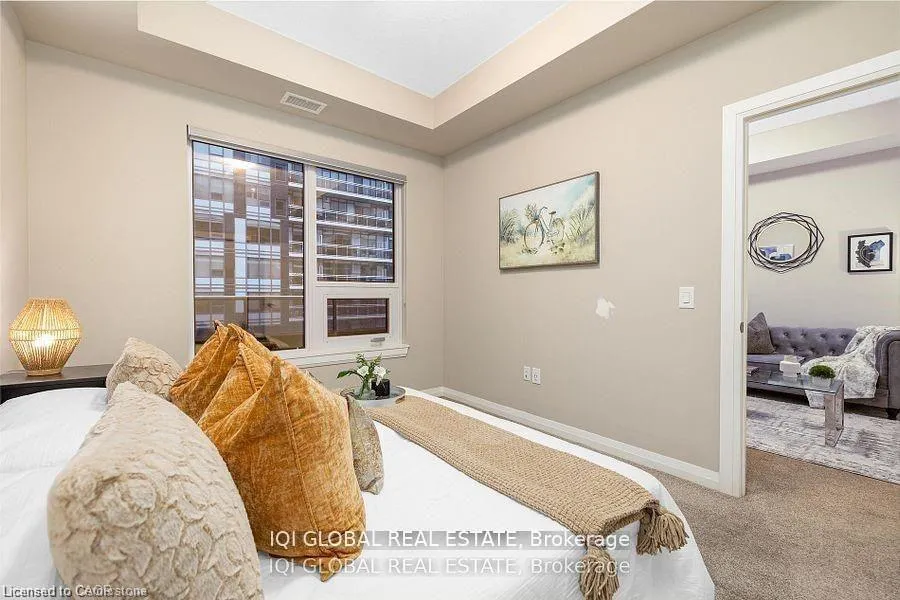 Photo 11 of Unit 512, 73 Arthur Street, Guelph, St. Patrick's Ward — HOMEH