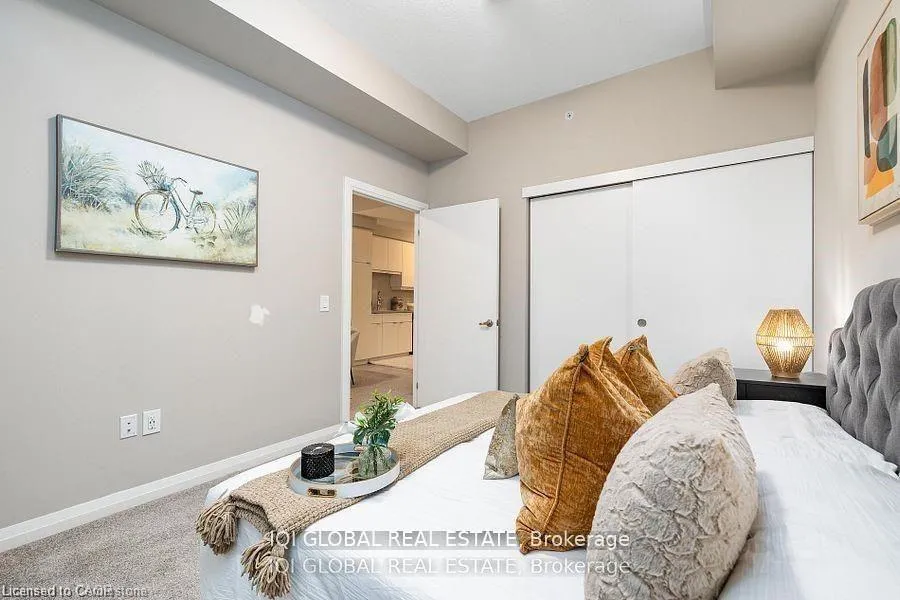 Photo 12 of Unit 512, 73 Arthur Street, Guelph, St. Patrick's Ward — HOMEH