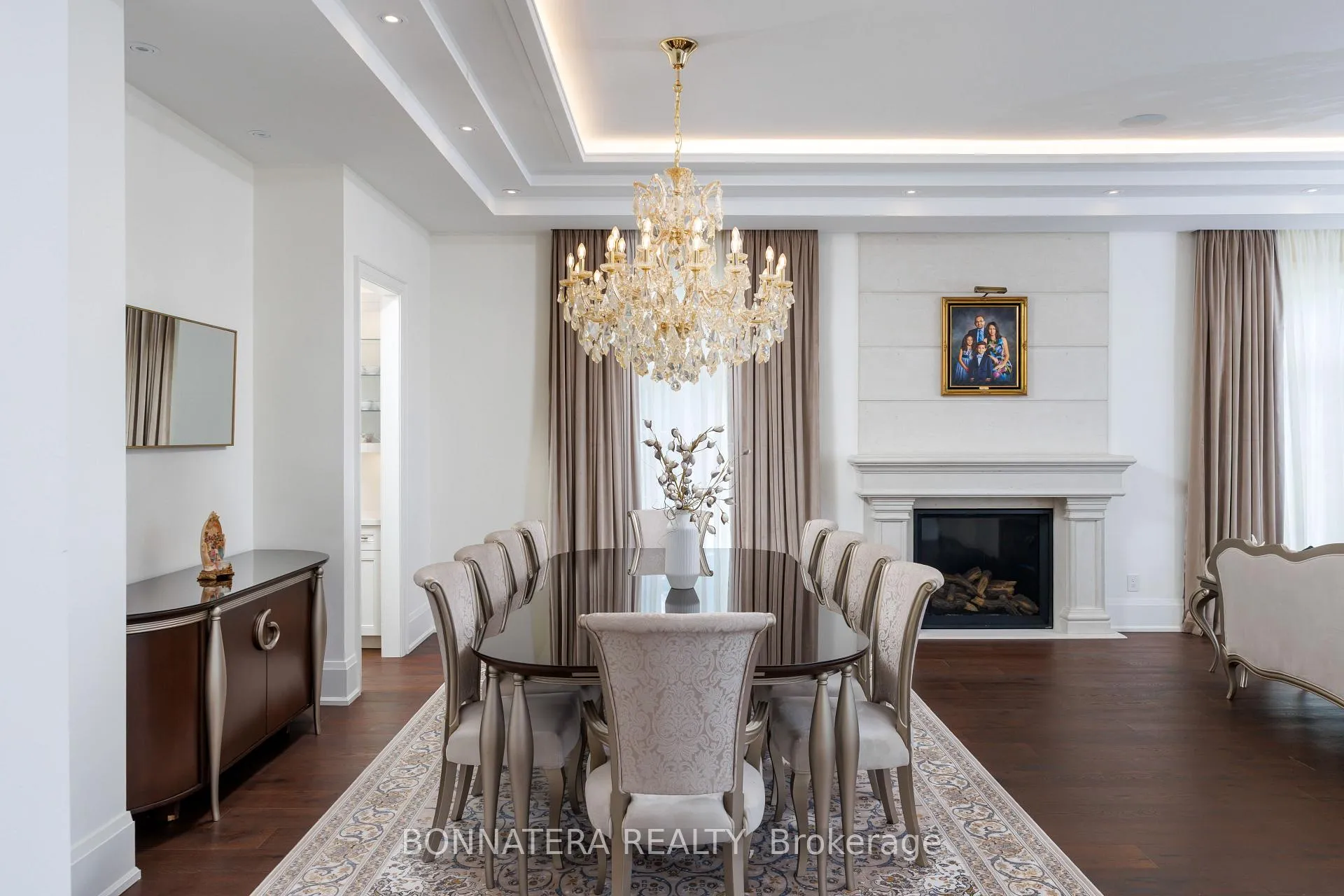 Photo 8 of 1042 Bridge Road, Oakville, West — HOMEH