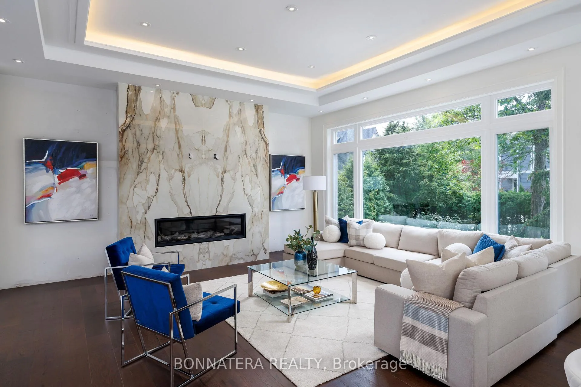 Photo 9 of 1042 Bridge Road, Oakville, West — HOMEH