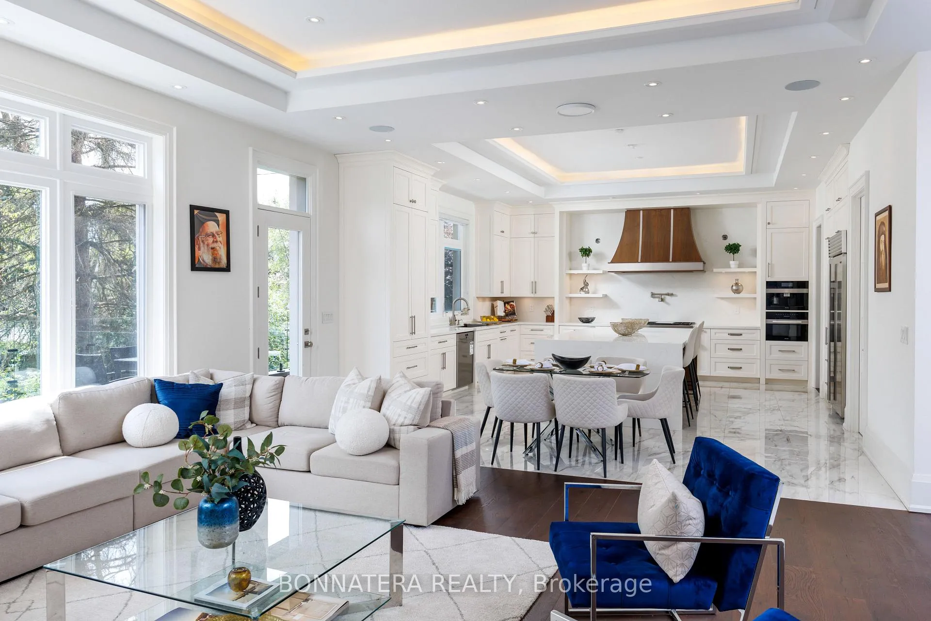 Photo 11 of 1042 Bridge Road, Oakville, West — HOMEH