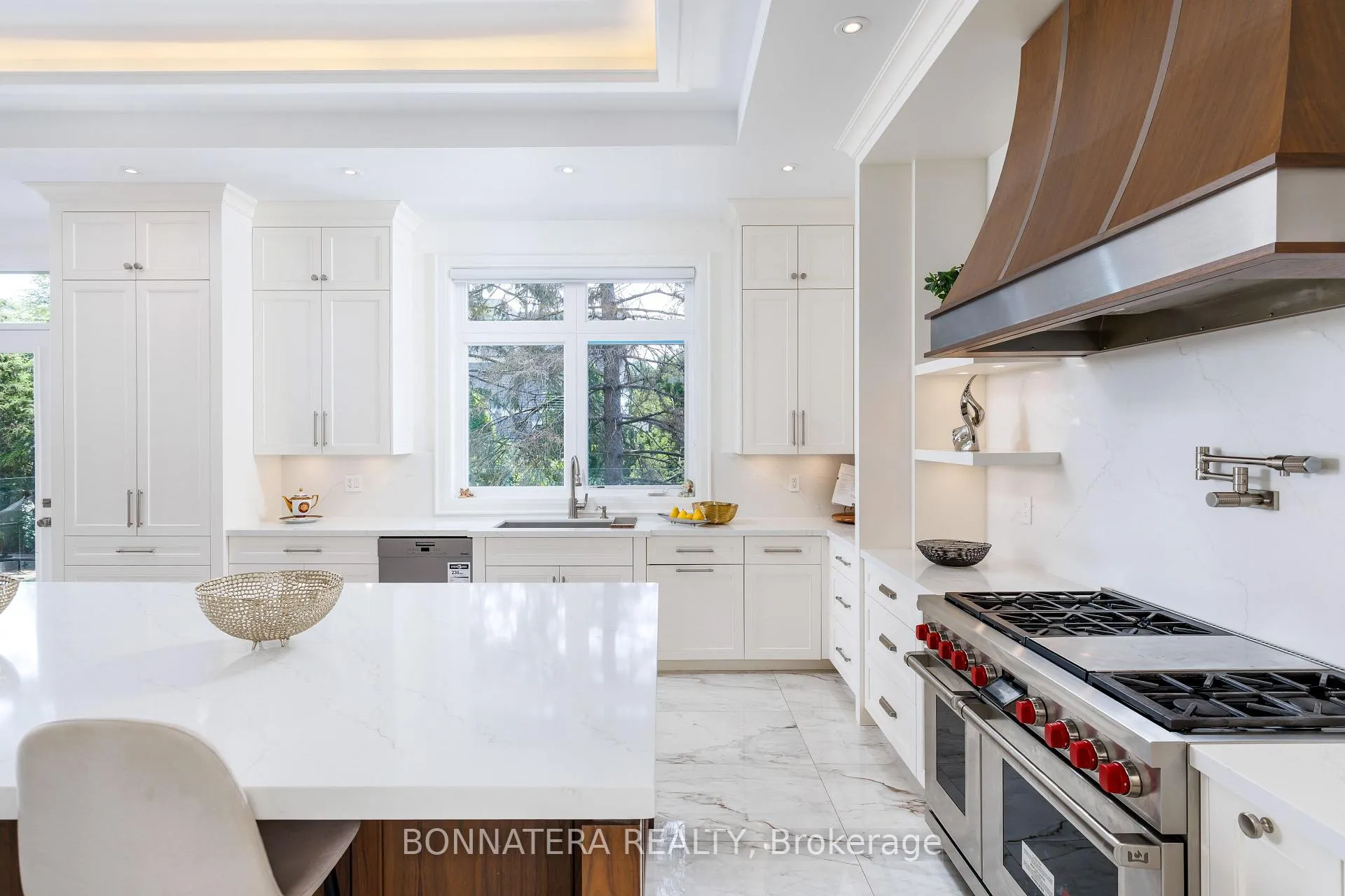 Photo 13 of 1042 Bridge Road, Oakville, West — HOMEH