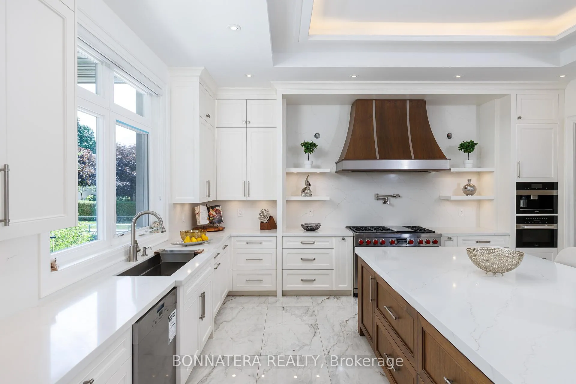 Photo 14 of 1042 Bridge Road, Oakville, West — HOMEH