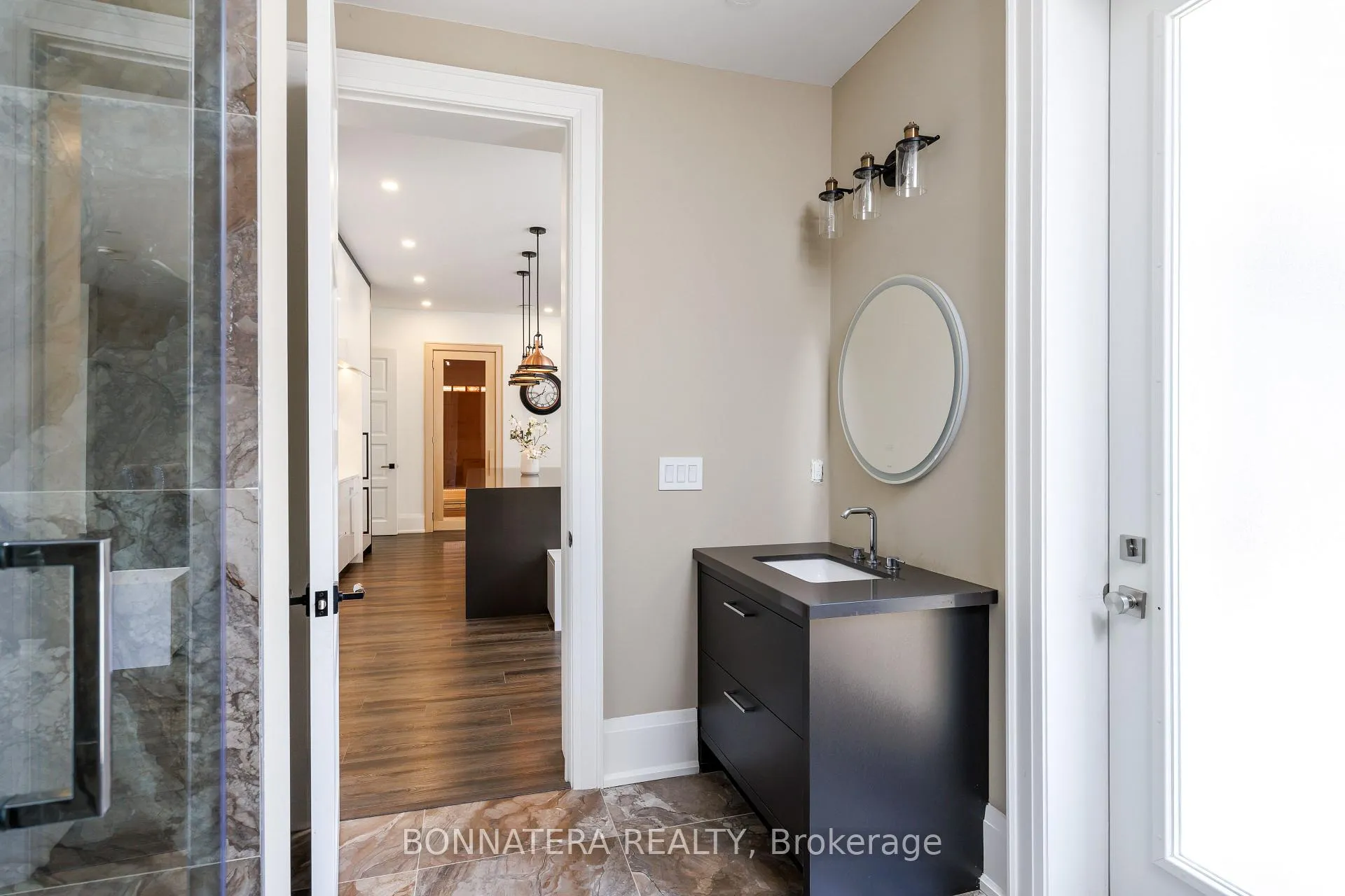 Photo 42 of 1042 Bridge Road, Oakville, West — HOMEH
