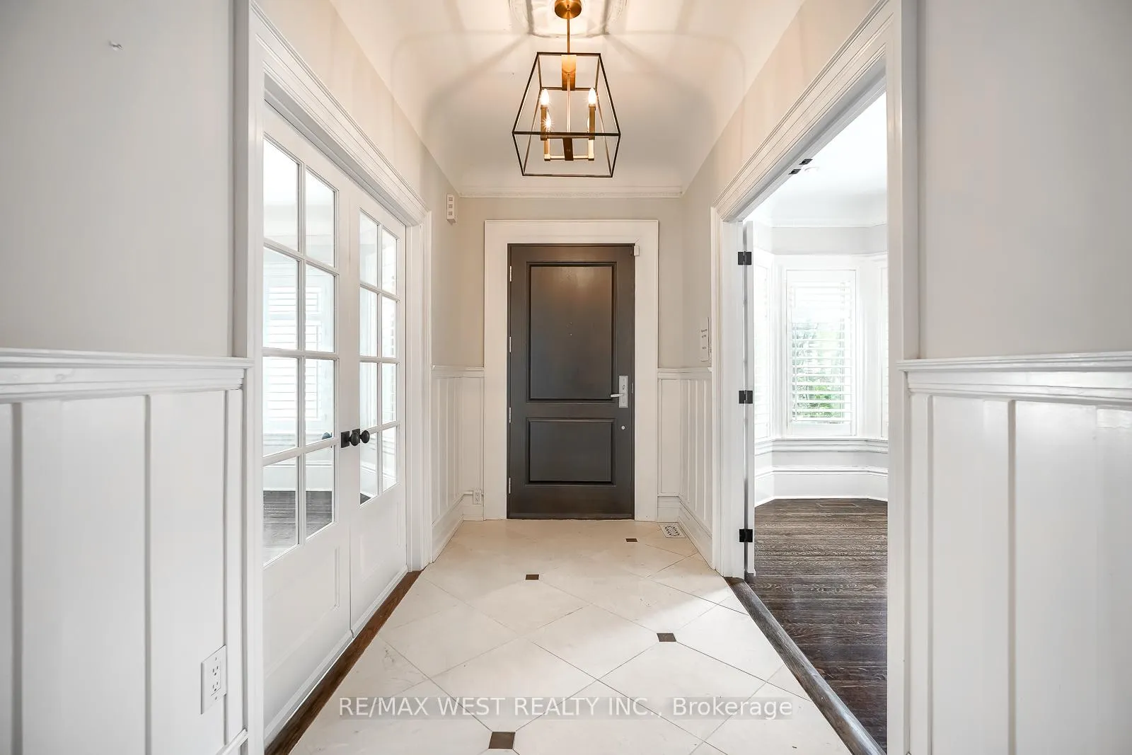 Photo 7 of 70 Forest Hill Road, Toronto, Casa Loma — HOMEH
