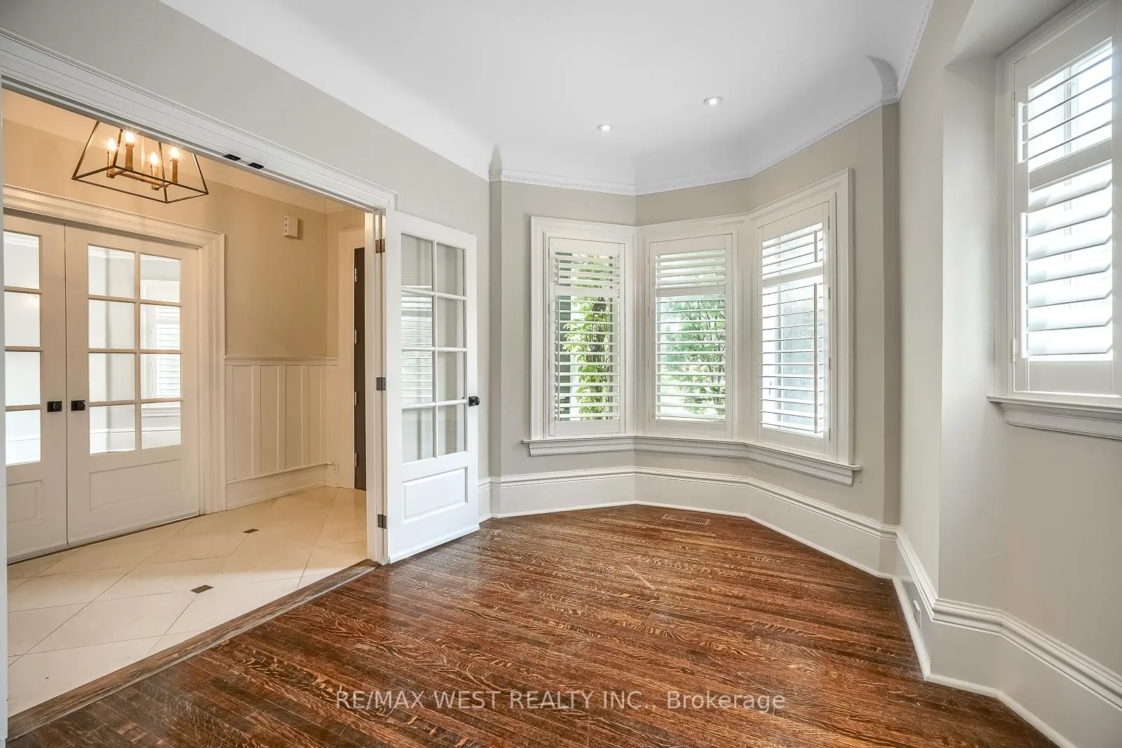 Photo 10 of 70 Forest Hill Road, Toronto, Casa Loma — HOMEH