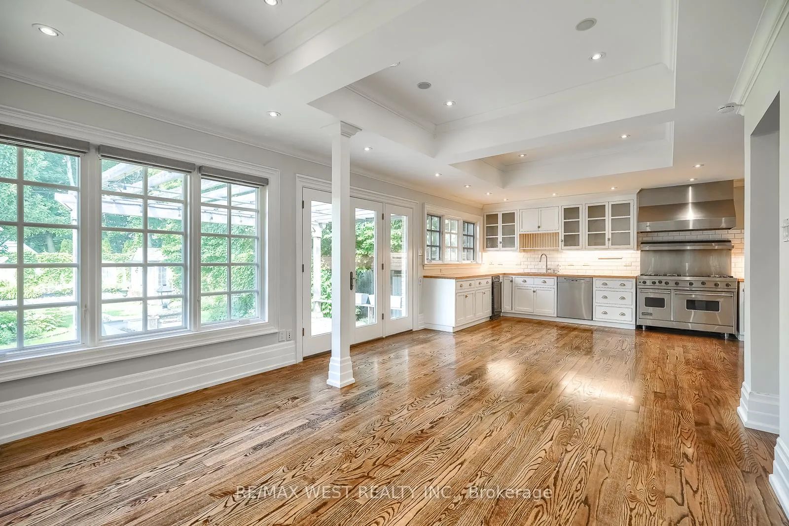Photo 15 of 70 Forest Hill Road, Toronto, Casa Loma — HOMEH