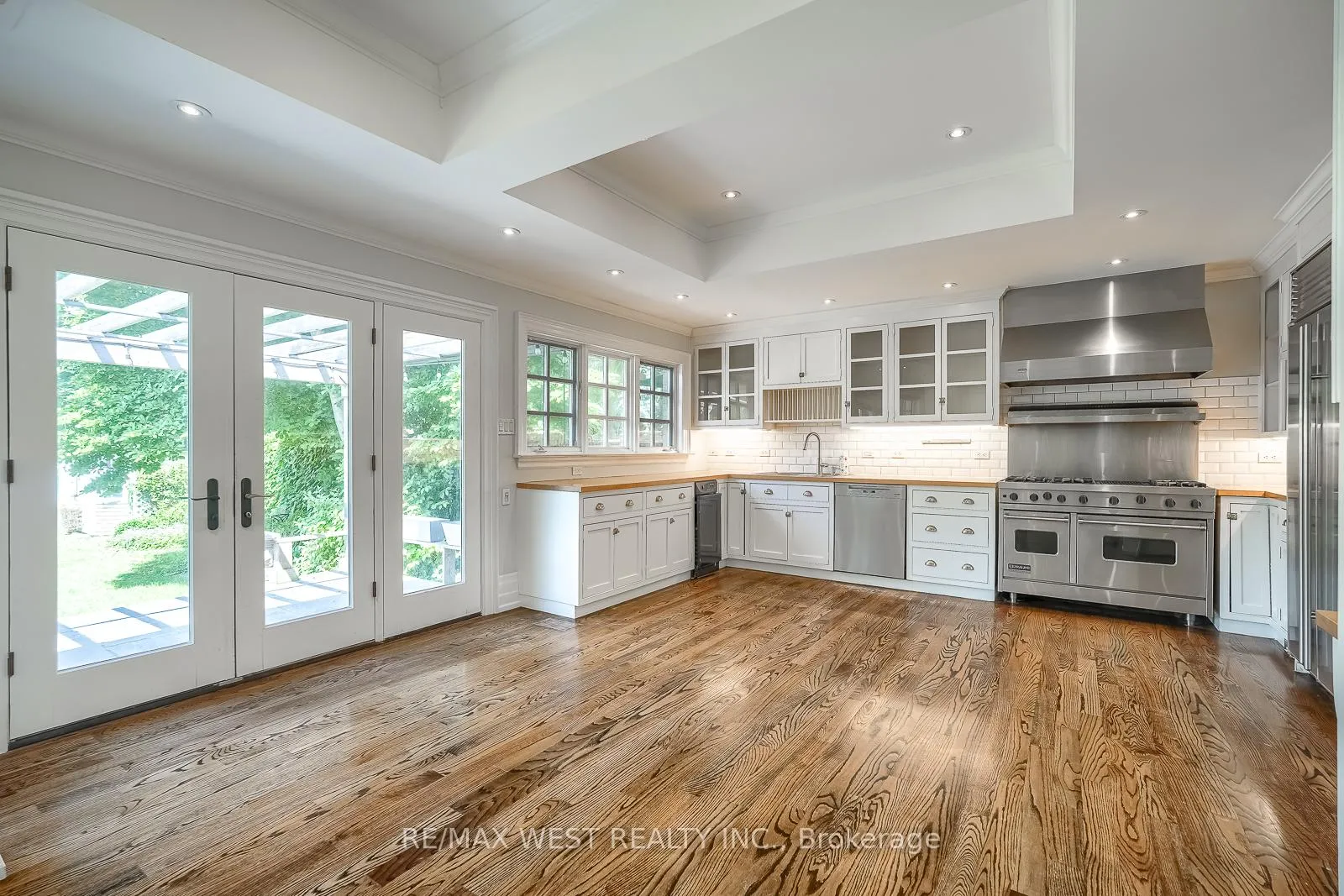 Photo 17 of 70 Forest Hill Road, Toronto, Casa Loma — HOMEH