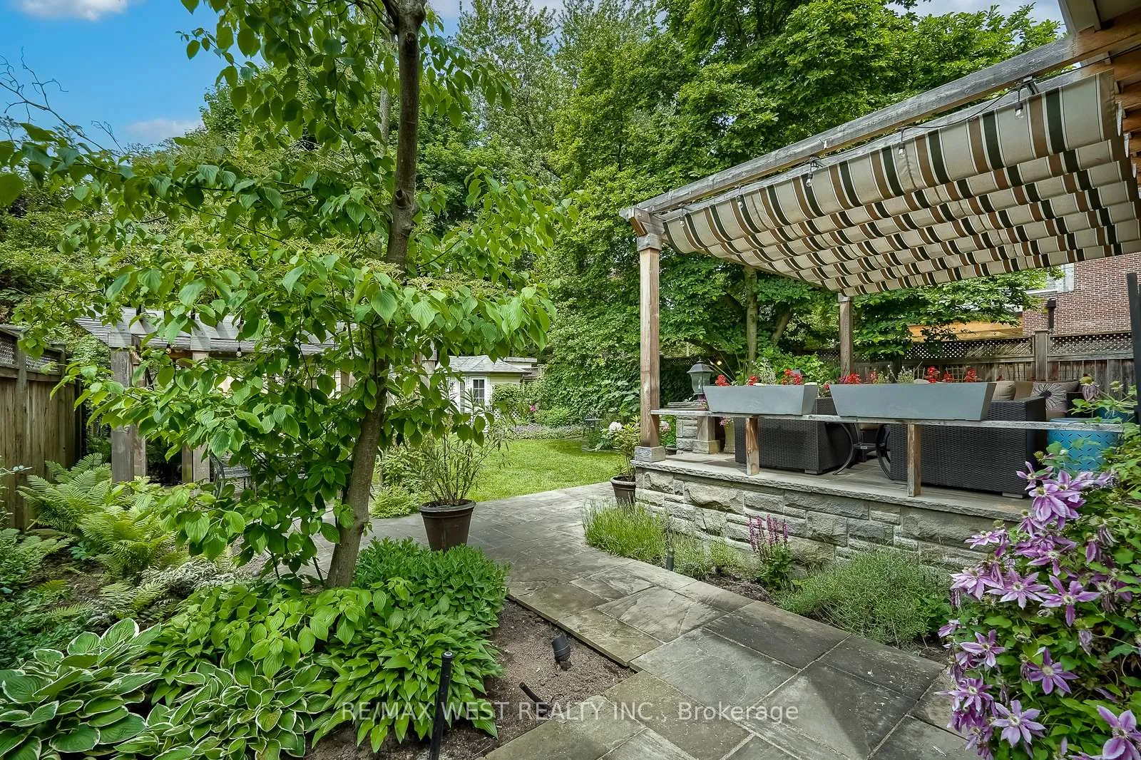 Photo 39 of 70 Forest Hill Road, Toronto, Casa Loma — HOMEH