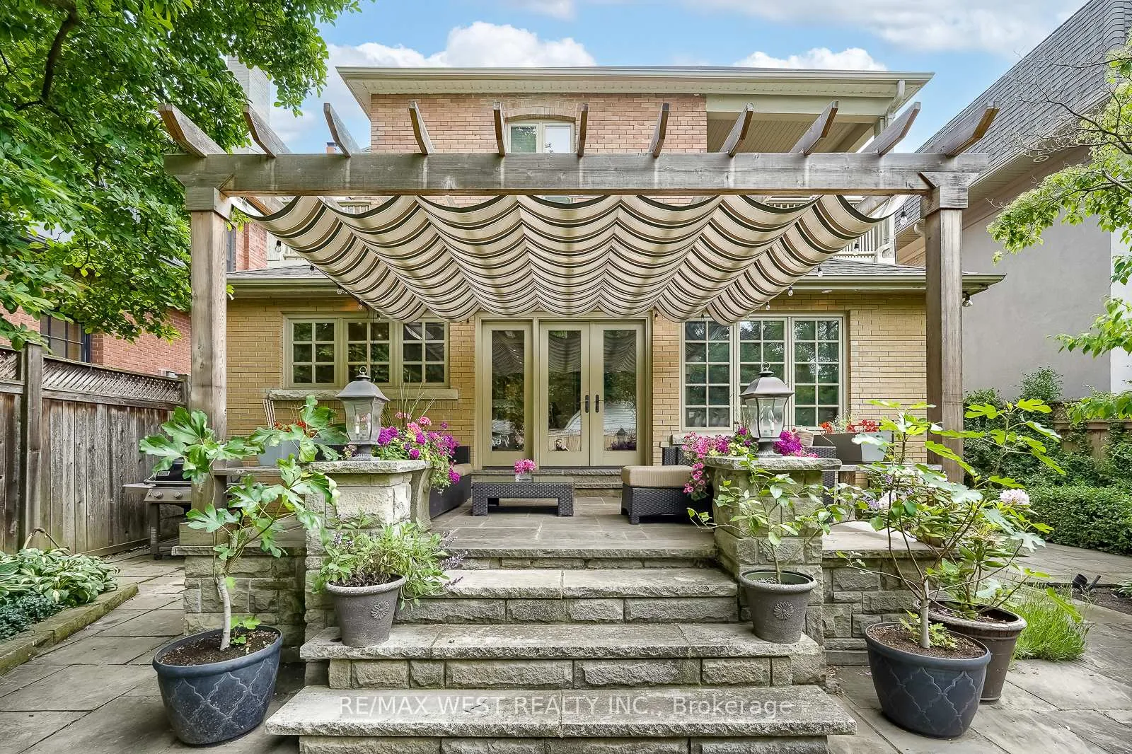 Photo 47 of 70 Forest Hill Road, Toronto, Casa Loma — HOMEH