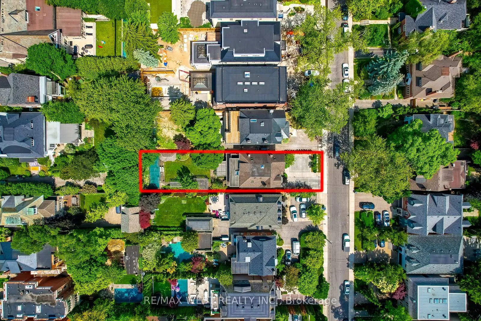 Photo 50 of 70 Forest Hill Road, Toronto, Casa Loma — HOMEH