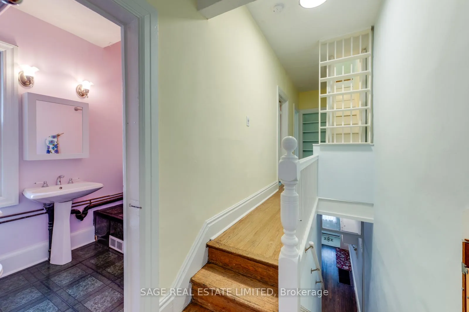 Photo 20 of 25 Helena Avenue, Toronto, Wychwood — HOMEH
