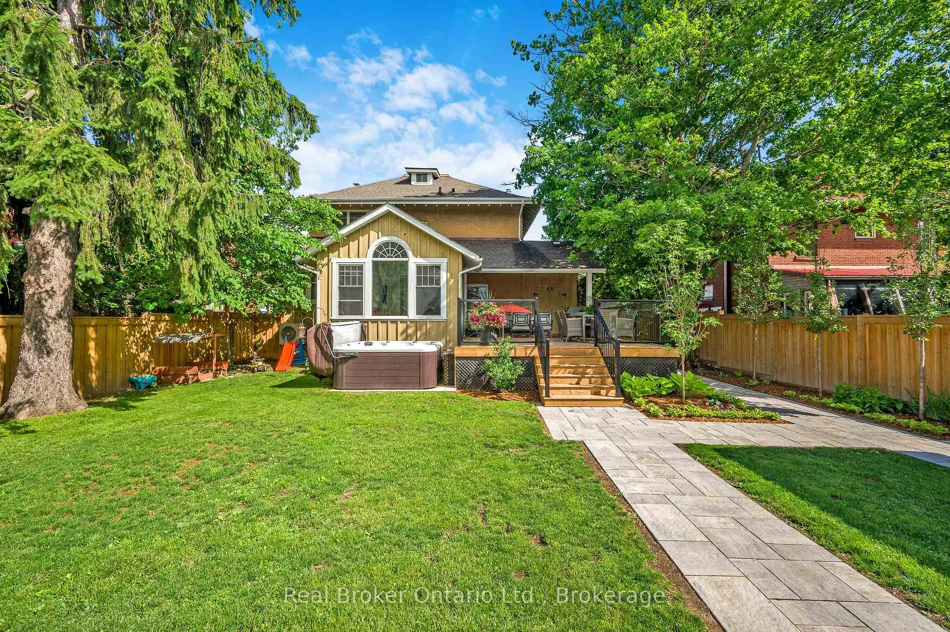 Photo 48 of 739 Colborne Street, Brantford, Echo Place — HOMEH