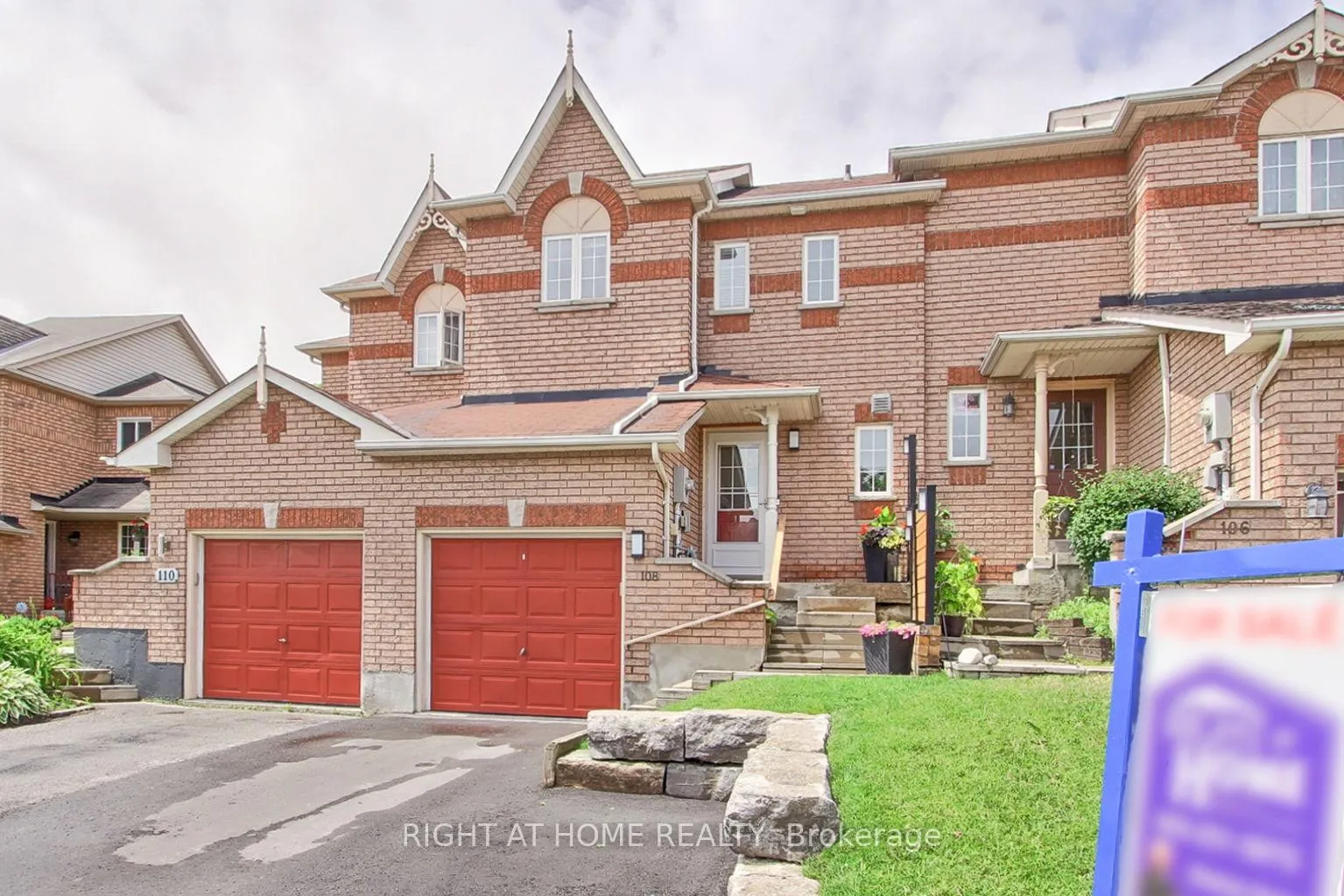 Photo 4 of 108 Gadwall Avenue, Barrie, Painswick South — HOMEH