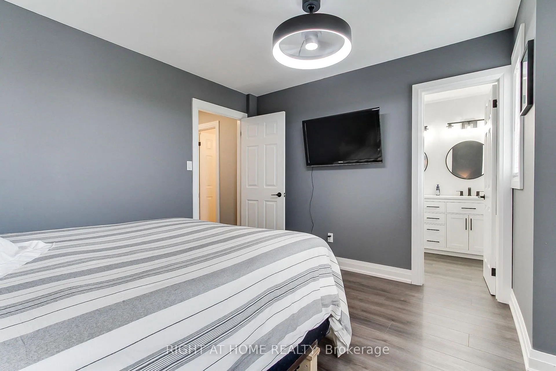 Photo 26 of 108 Gadwall Avenue, Barrie, Painswick South — HOMEH