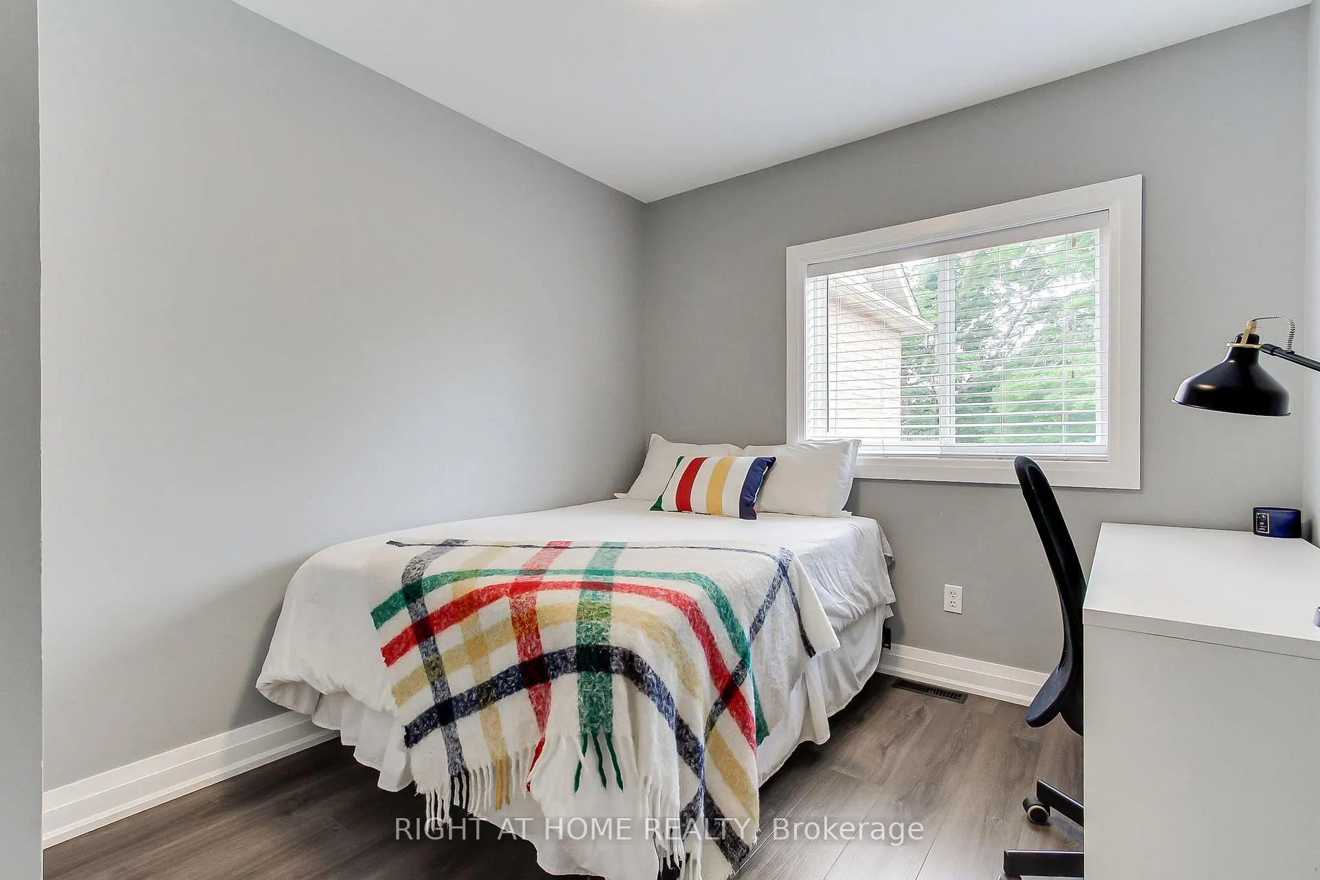 Photo 30 of 108 Gadwall Avenue, Barrie, Painswick South — HOMEH