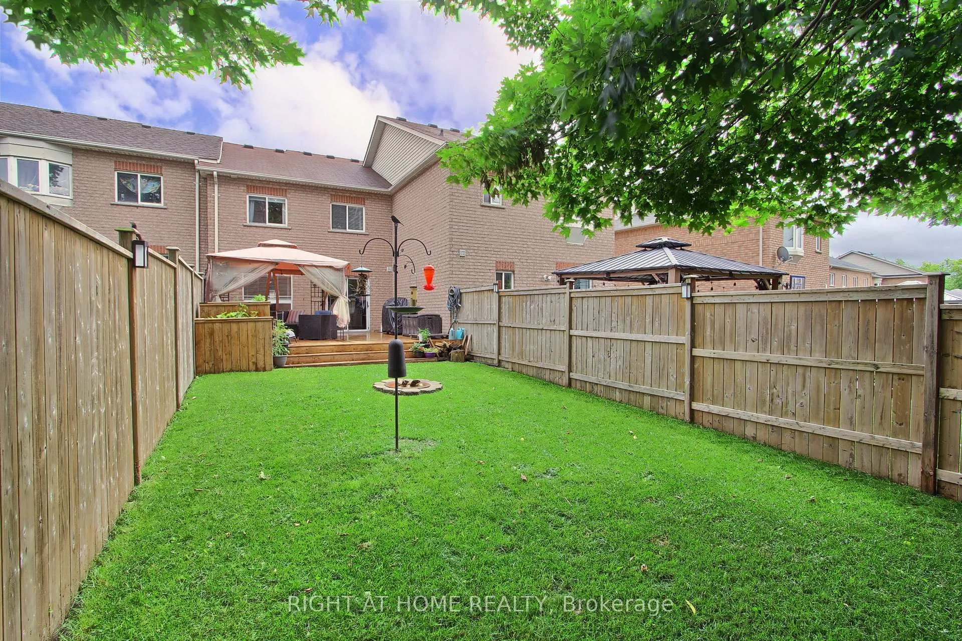 Photo 40 of 108 Gadwall Avenue, Barrie, Painswick South — HOMEH