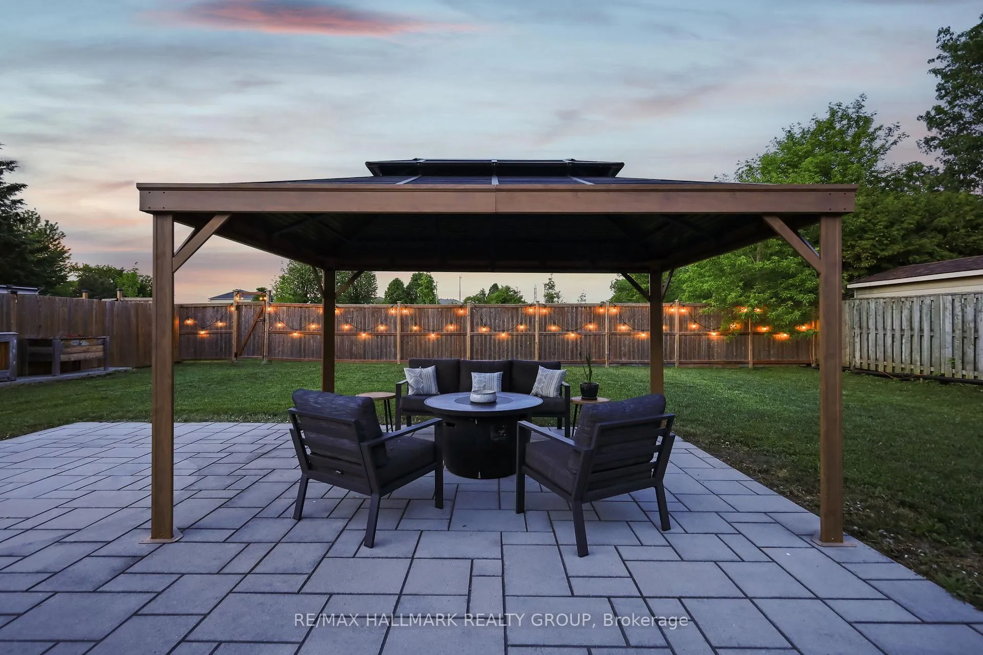 Photo 28 of 1583 Maxime Street, Ottawa, Pineview — HOMEH