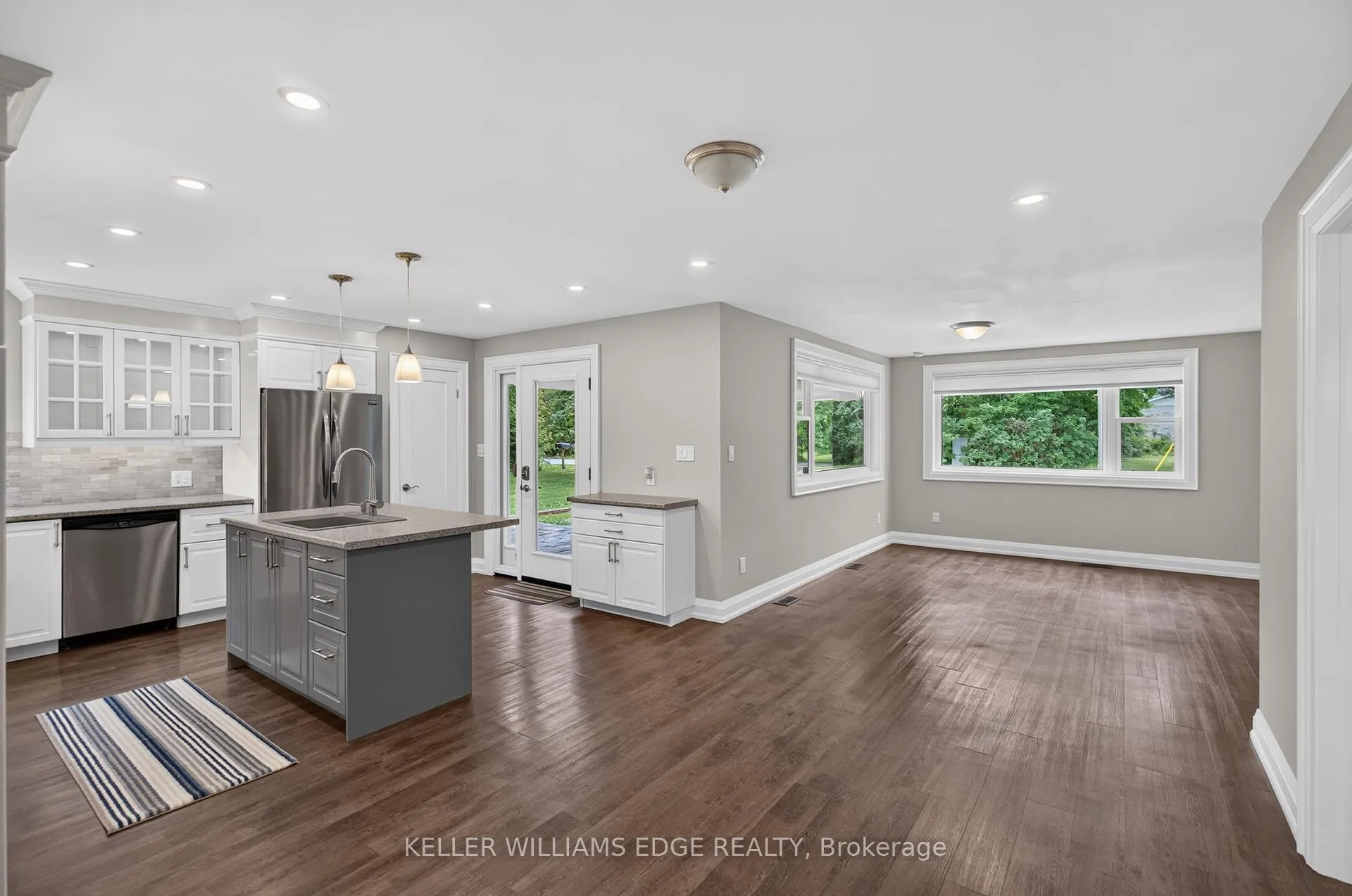 Photo 10 of 258 Lynden Road, Hamilton, Rural Flamborough — HOMEH