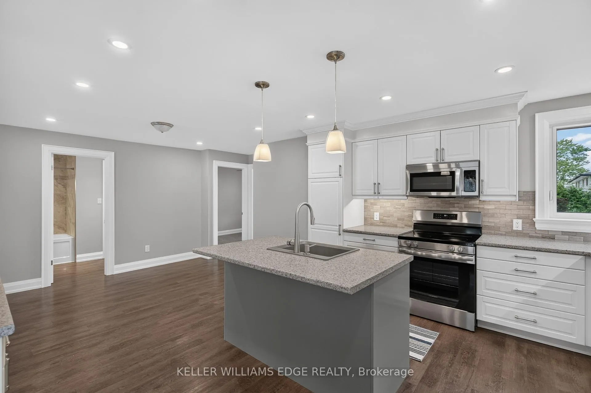 Photo 14 of 258 Lynden Road, Hamilton, Rural Flamborough — HOMEH
