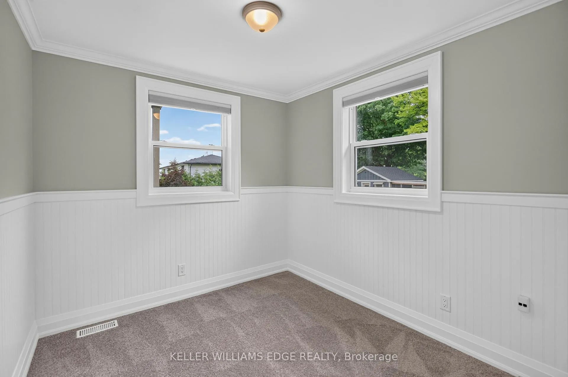 Photo 19 of 258 Lynden Road, Hamilton, Rural Flamborough — HOMEH
