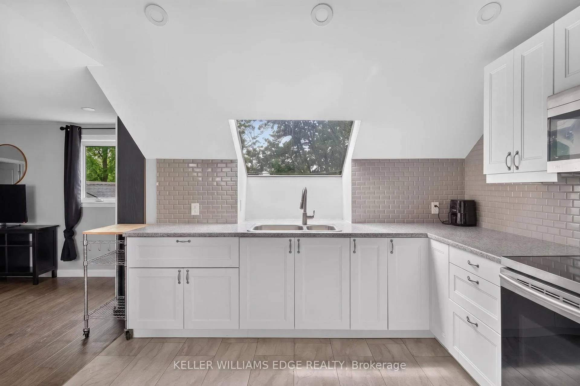Photo 44 of 258 Lynden Road, Hamilton, Rural Flamborough — HOMEH