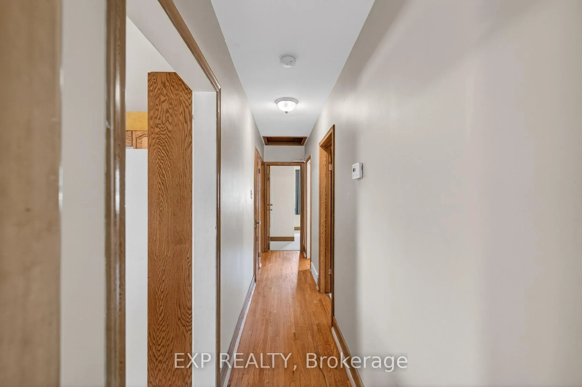 Photo 20 of 51 Parkdale Drive, Thorold, Thorold Downtown — HOMEH