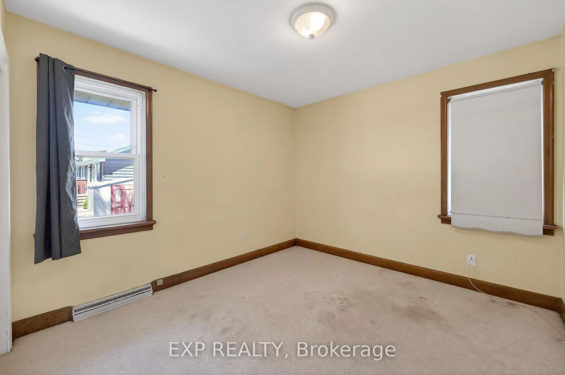 Photo 21 of 51 Parkdale Drive, Thorold, Thorold Downtown — HOMEH