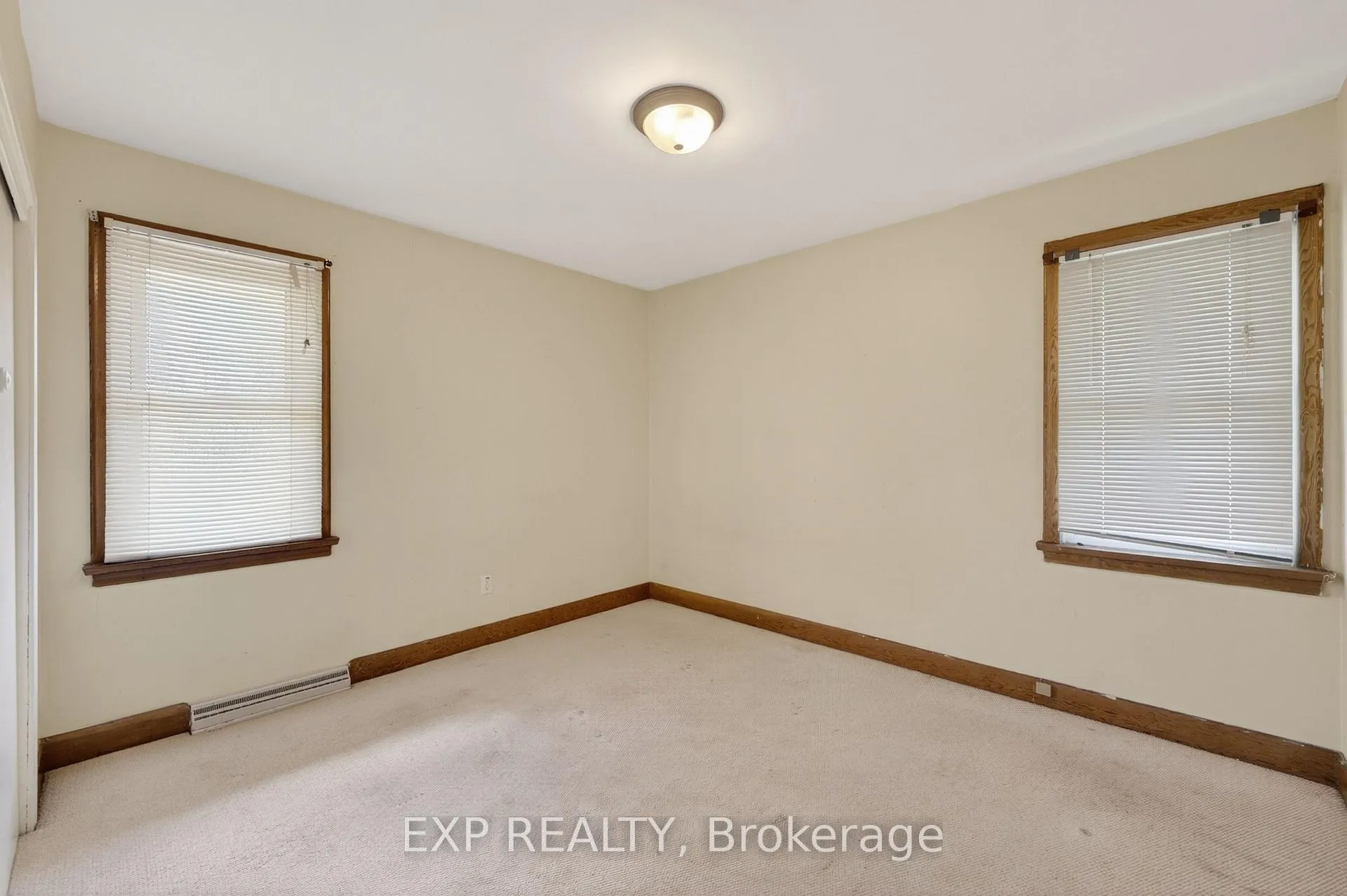 Photo 26 of 51 Parkdale Drive, Thorold, Thorold Downtown — HOMEH