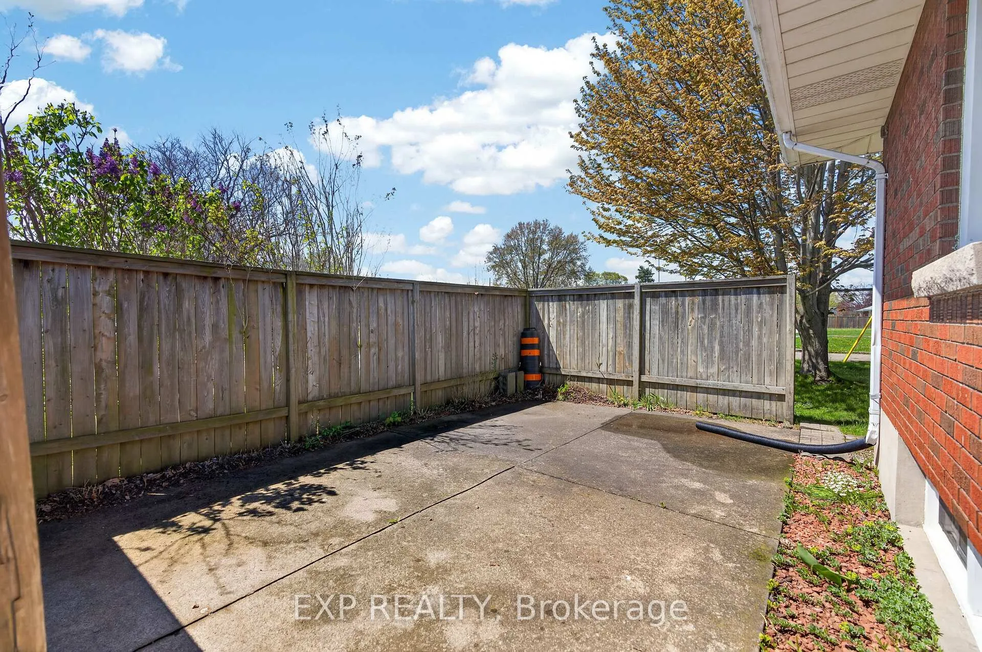 Photo 43 of 51 Parkdale Drive, Thorold, Thorold Downtown — HOMEH
