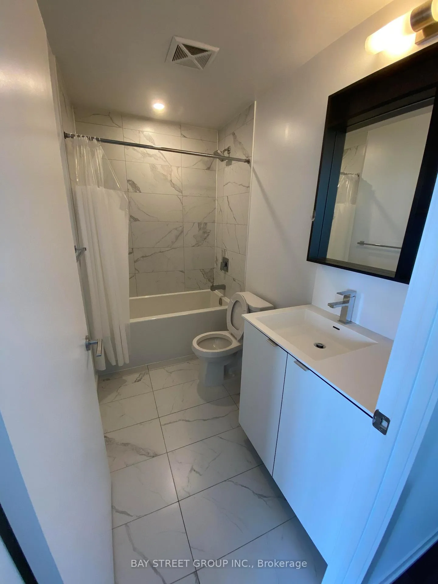 Photo 5 of Unit 3612, 4065 Confederation Parkway, Mississauga, City Centre — HOMEH