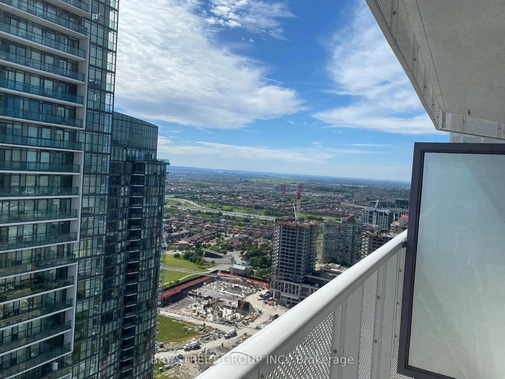 Photo 7 of Unit 3612, 4065 Confederation Parkway, Mississauga, City Centre — HOMEH