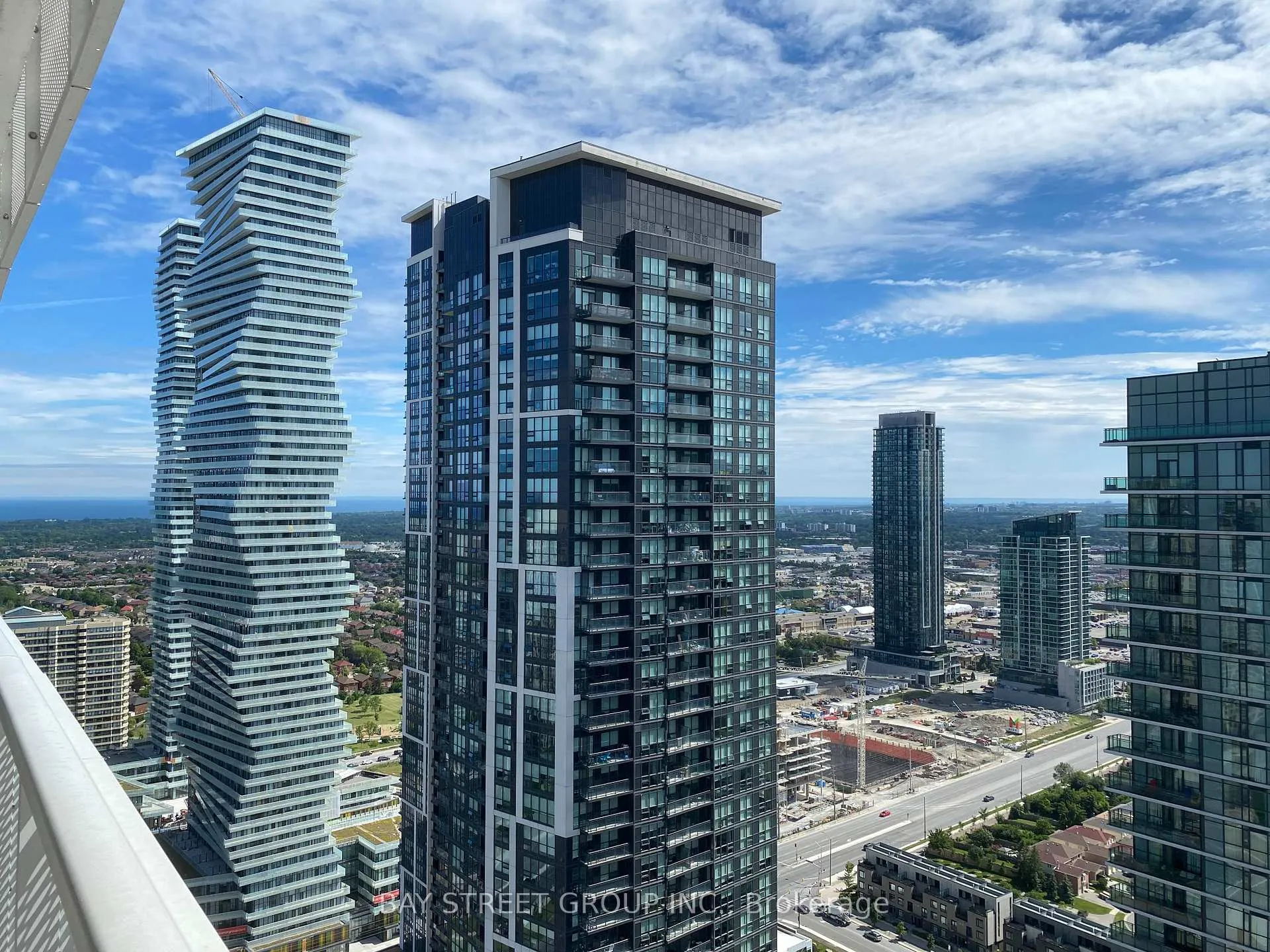 Photo 8 of Unit 3612, 4065 Confederation Parkway, Mississauga, City Centre — HOMEH