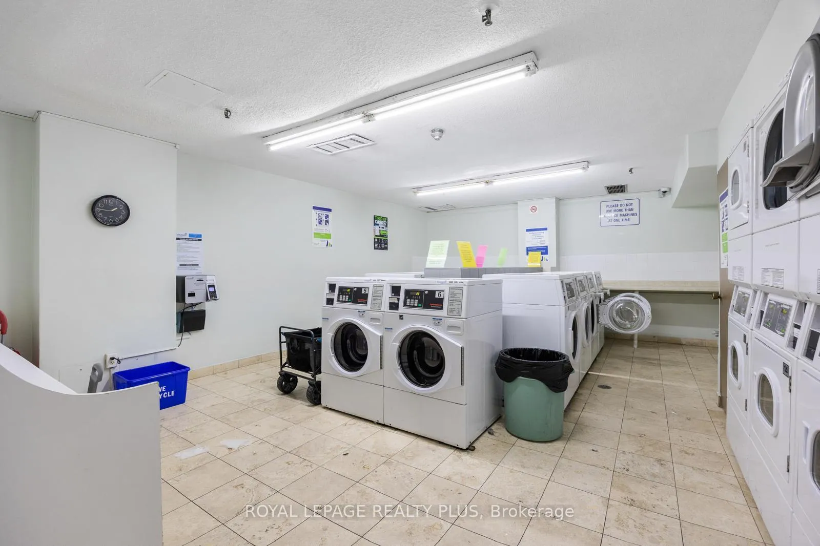 Photo 26 of Unit 408, 2323 Confederation Parkway, Mississauga, Cooksville — HOMEH