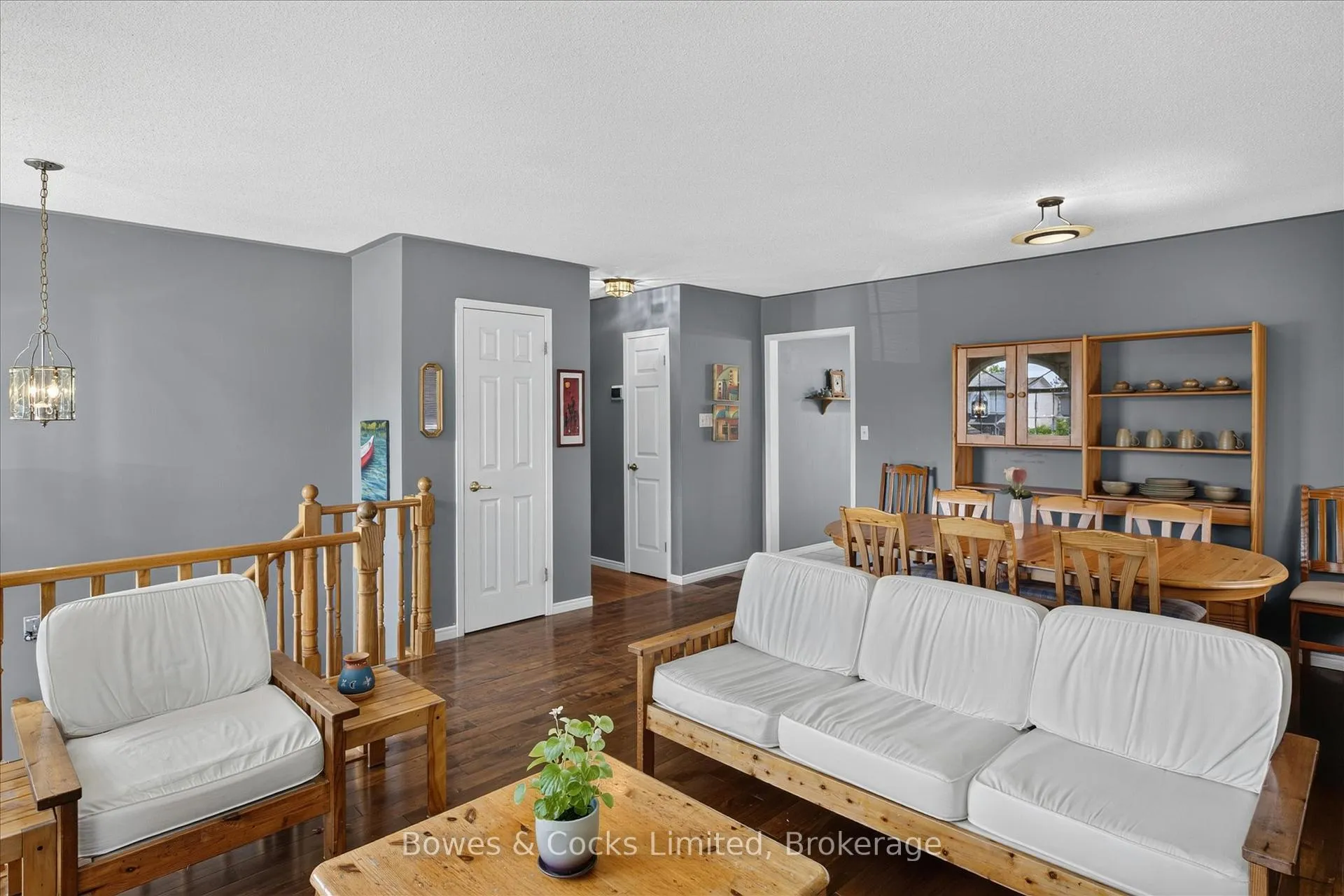 Photo 6 of 669 Fortye Drive, Peterborough, Otonabee Ward 1 — HOMEH