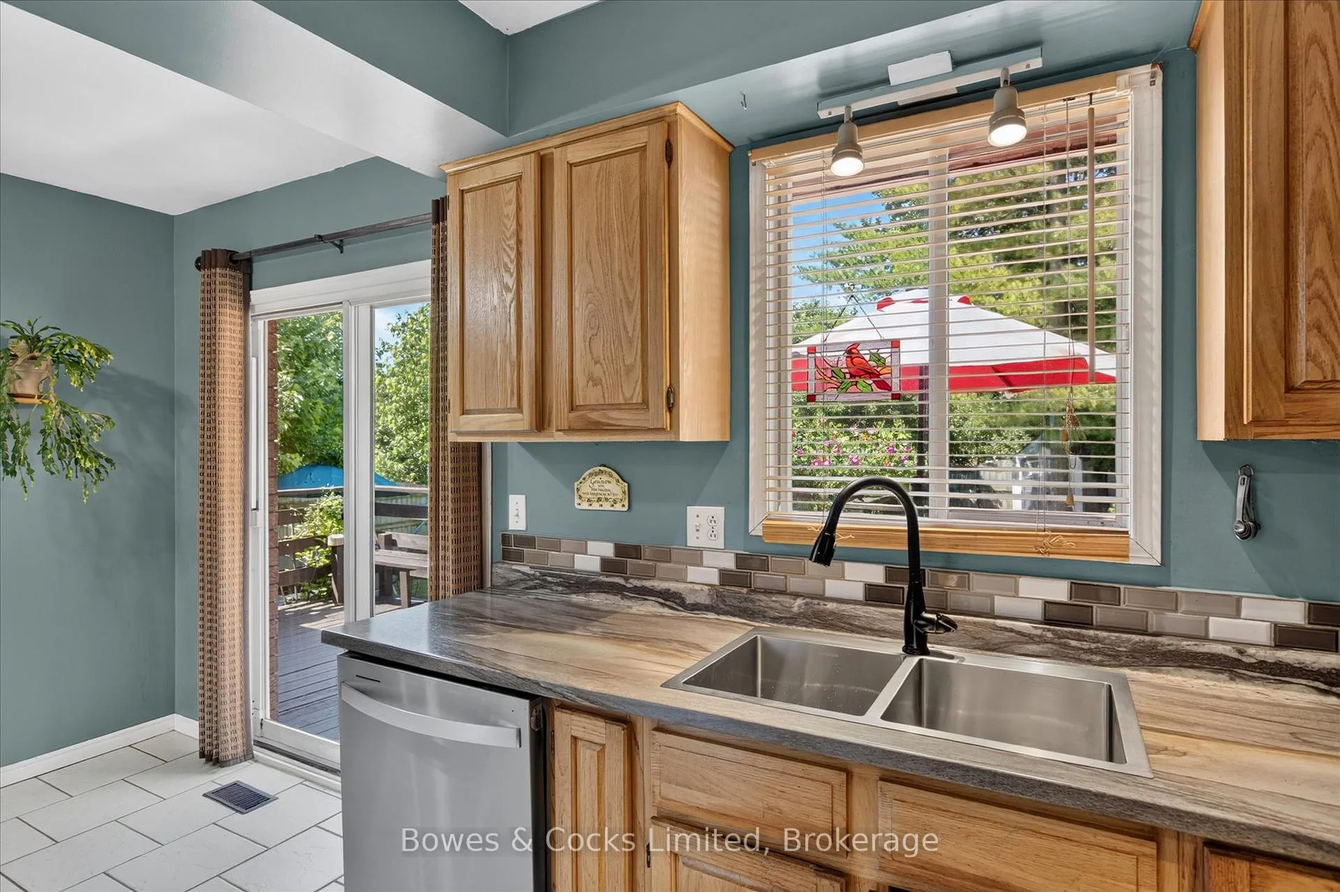 Photo 12 of 669 Fortye Drive, Peterborough, Otonabee Ward 1 — HOMEH