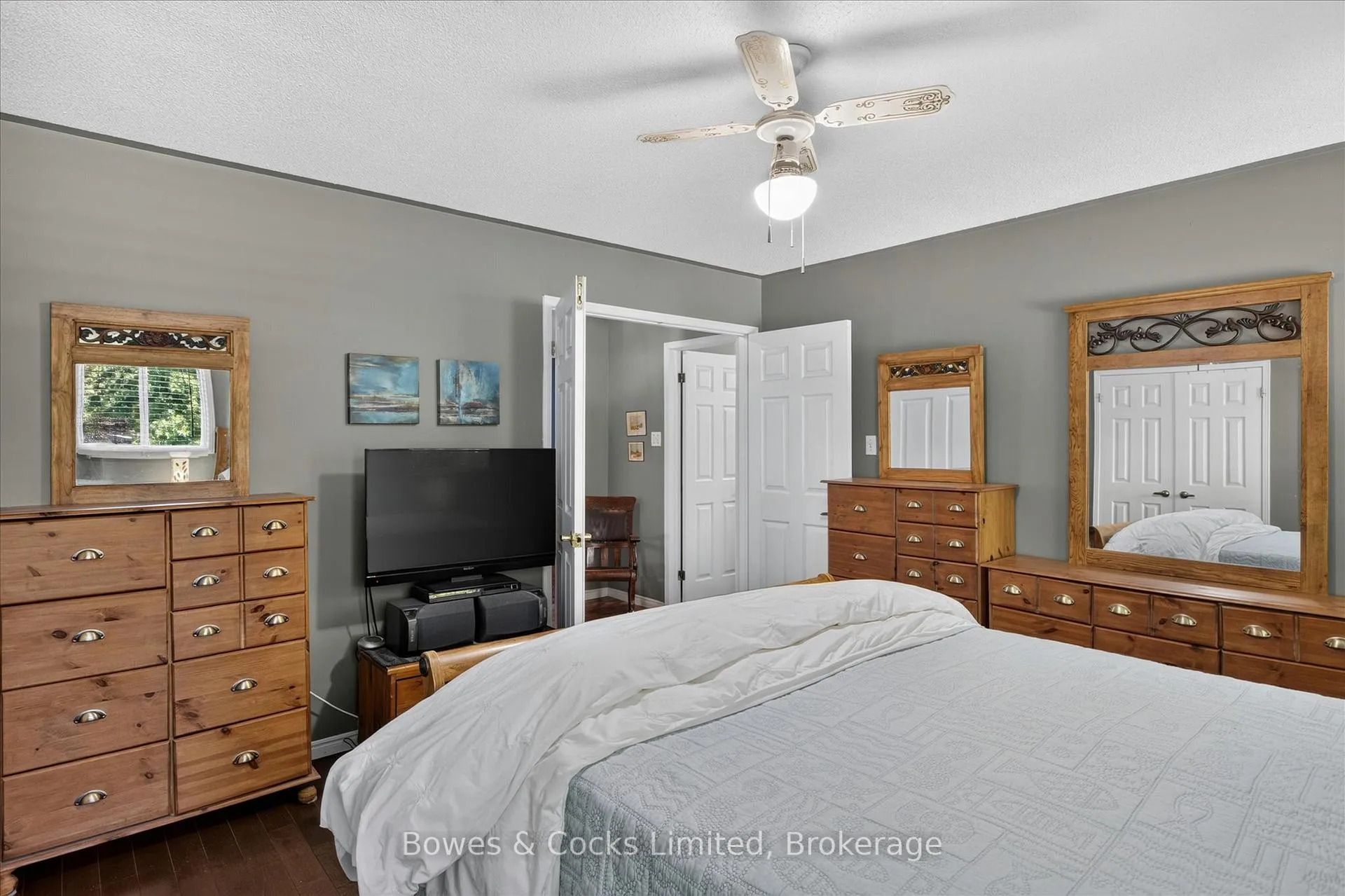 Photo 17 of 669 Fortye Drive, Peterborough, Otonabee Ward 1 — HOMEH